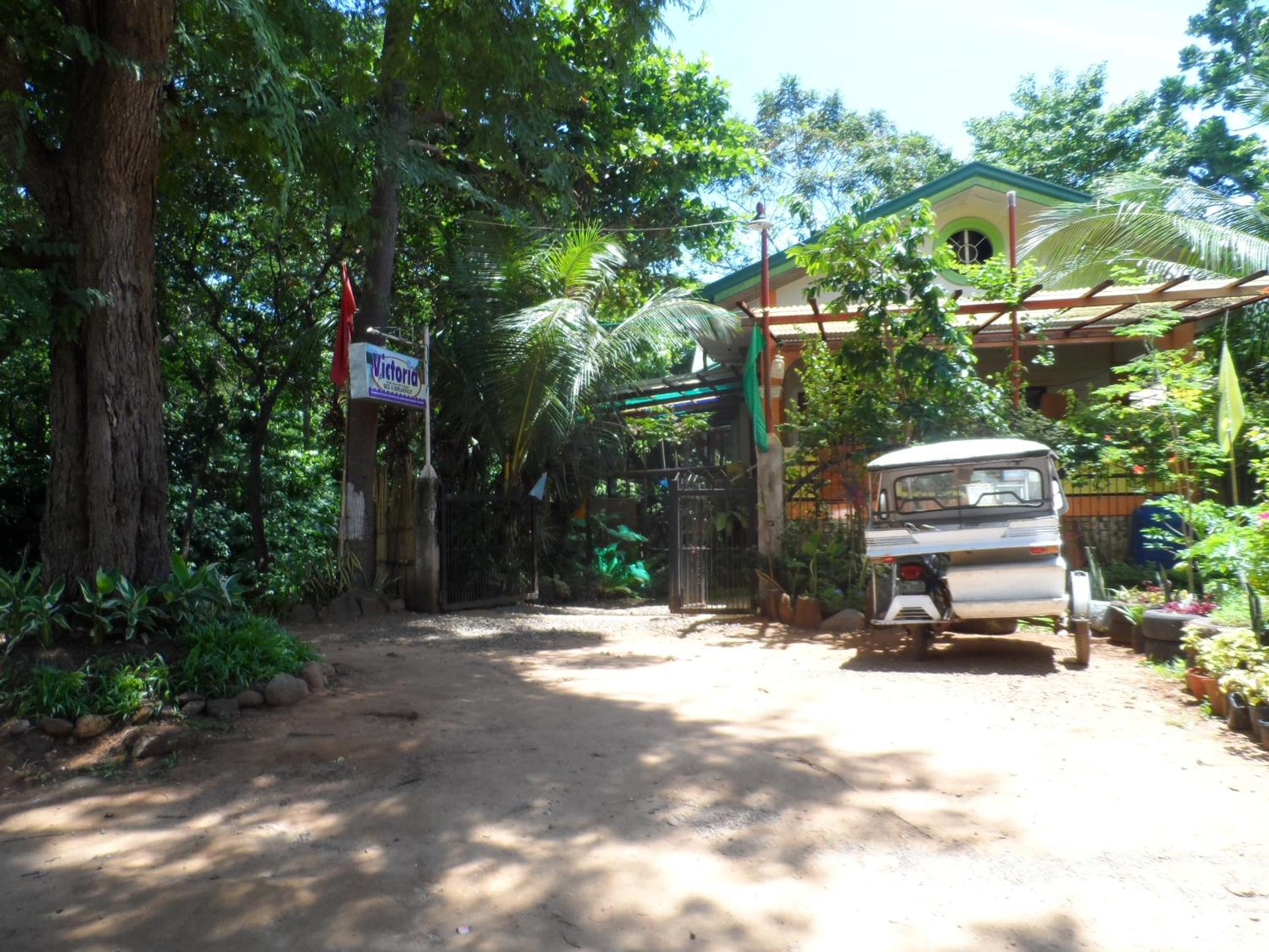Victoria Guest House and Cottages