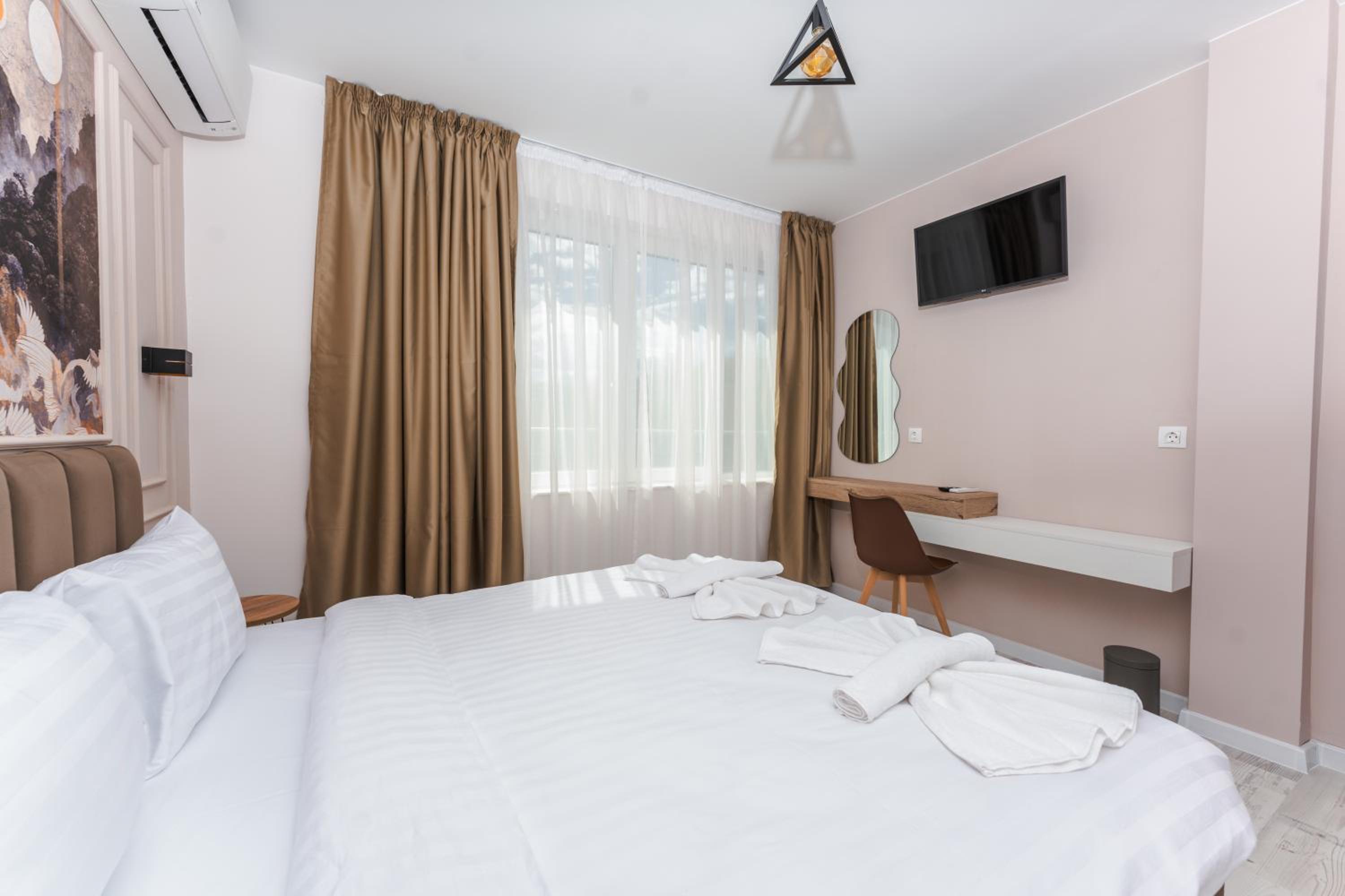 ENEVI Guest Houses-Къщи за гости Еневи