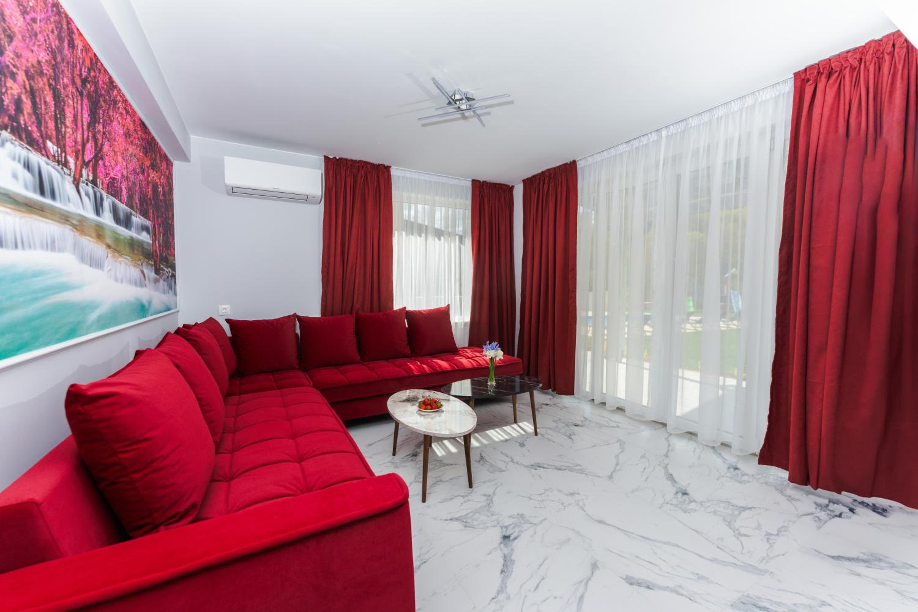 ENEVI Guest Houses-Къщи за гости Еневи