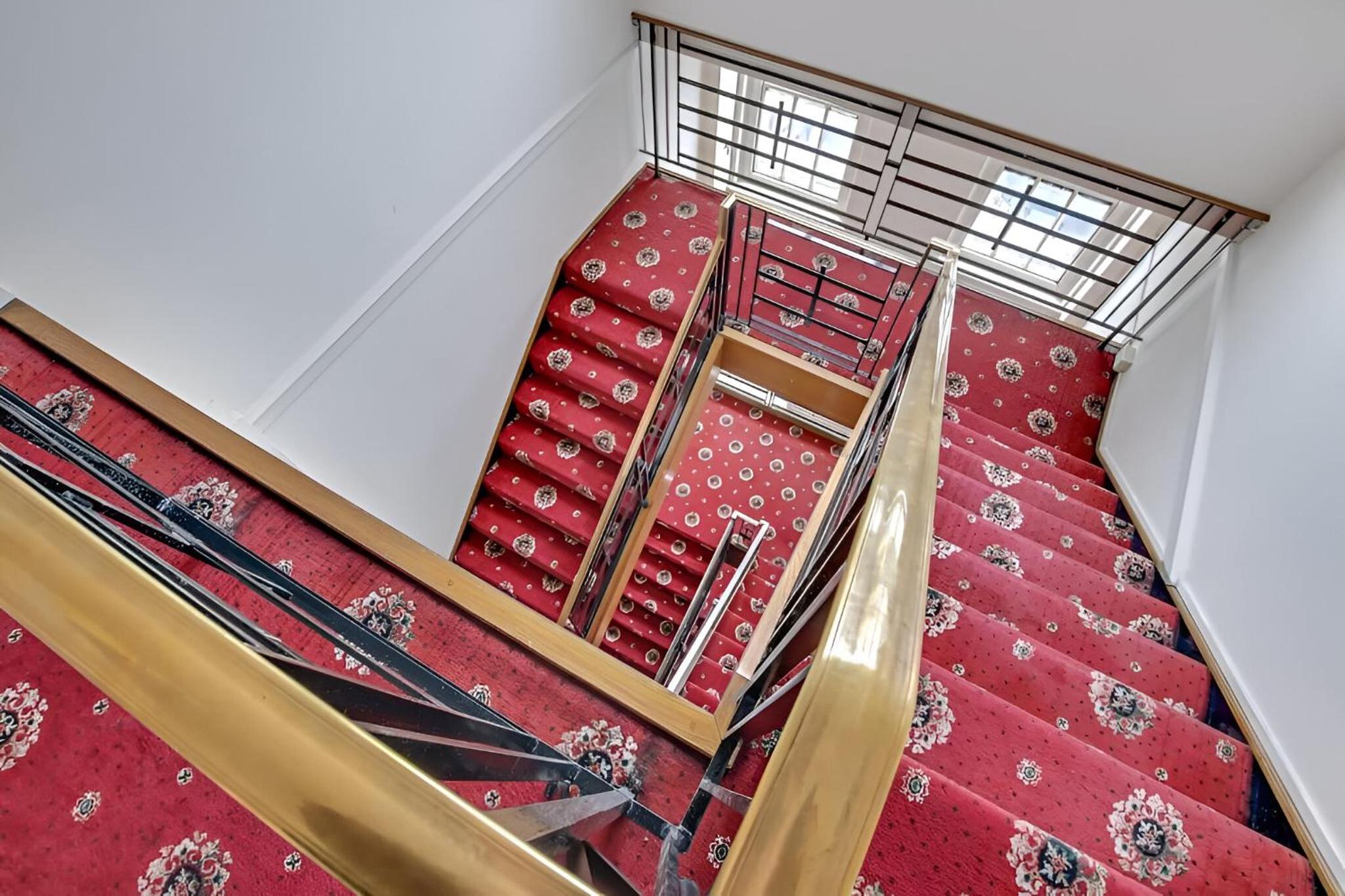 Luxurious 2-Bedroom Penthouse In Marble Arch -65GC