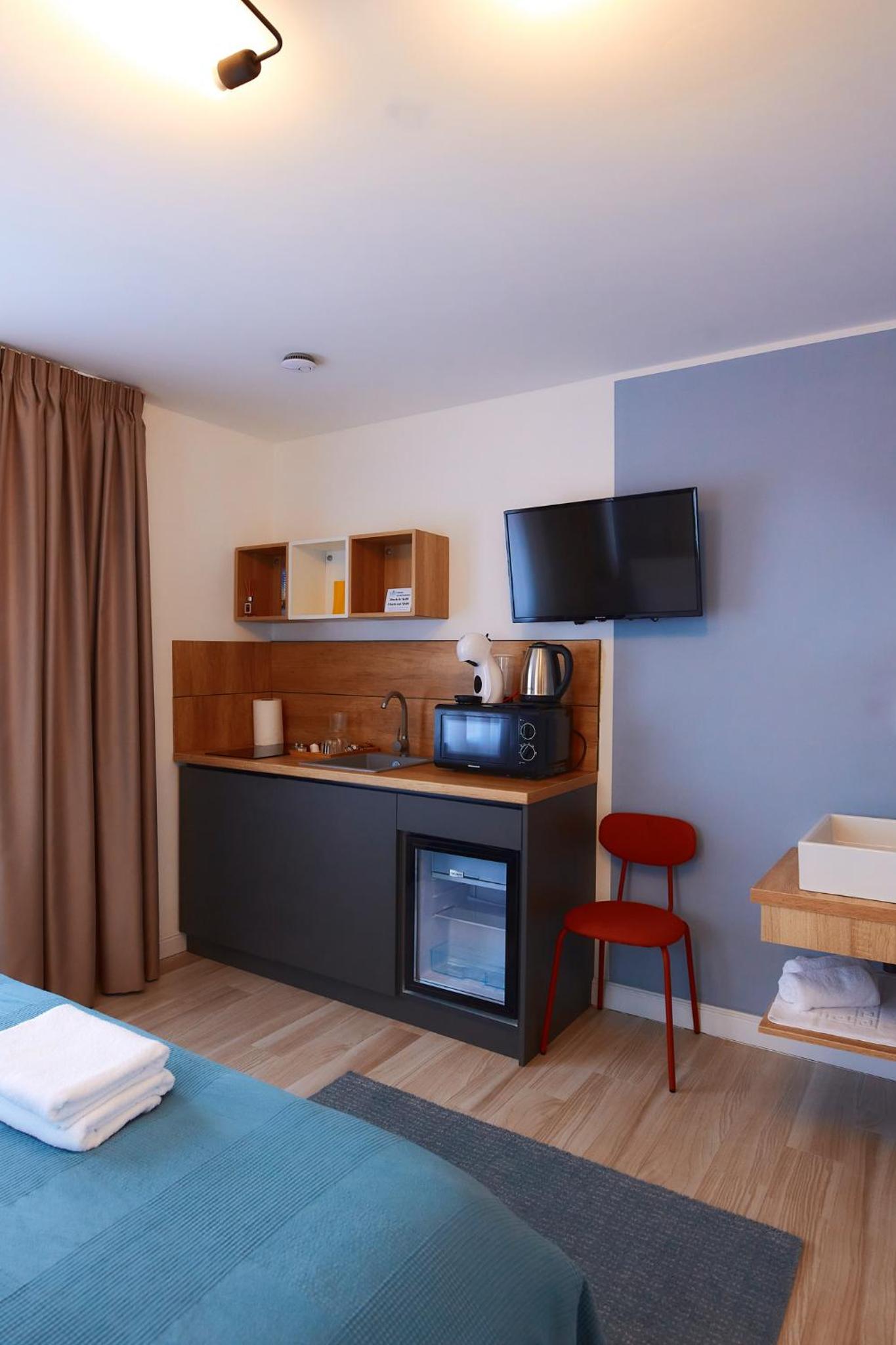 PRIMA APARTMENTS