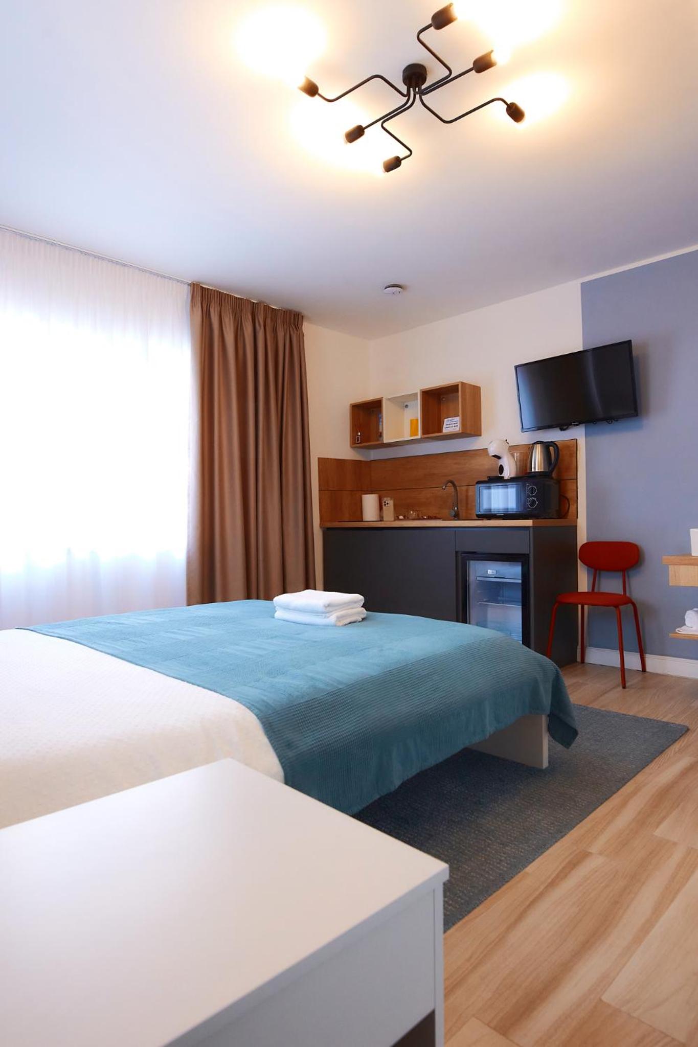 PRIMA APARTMENTS