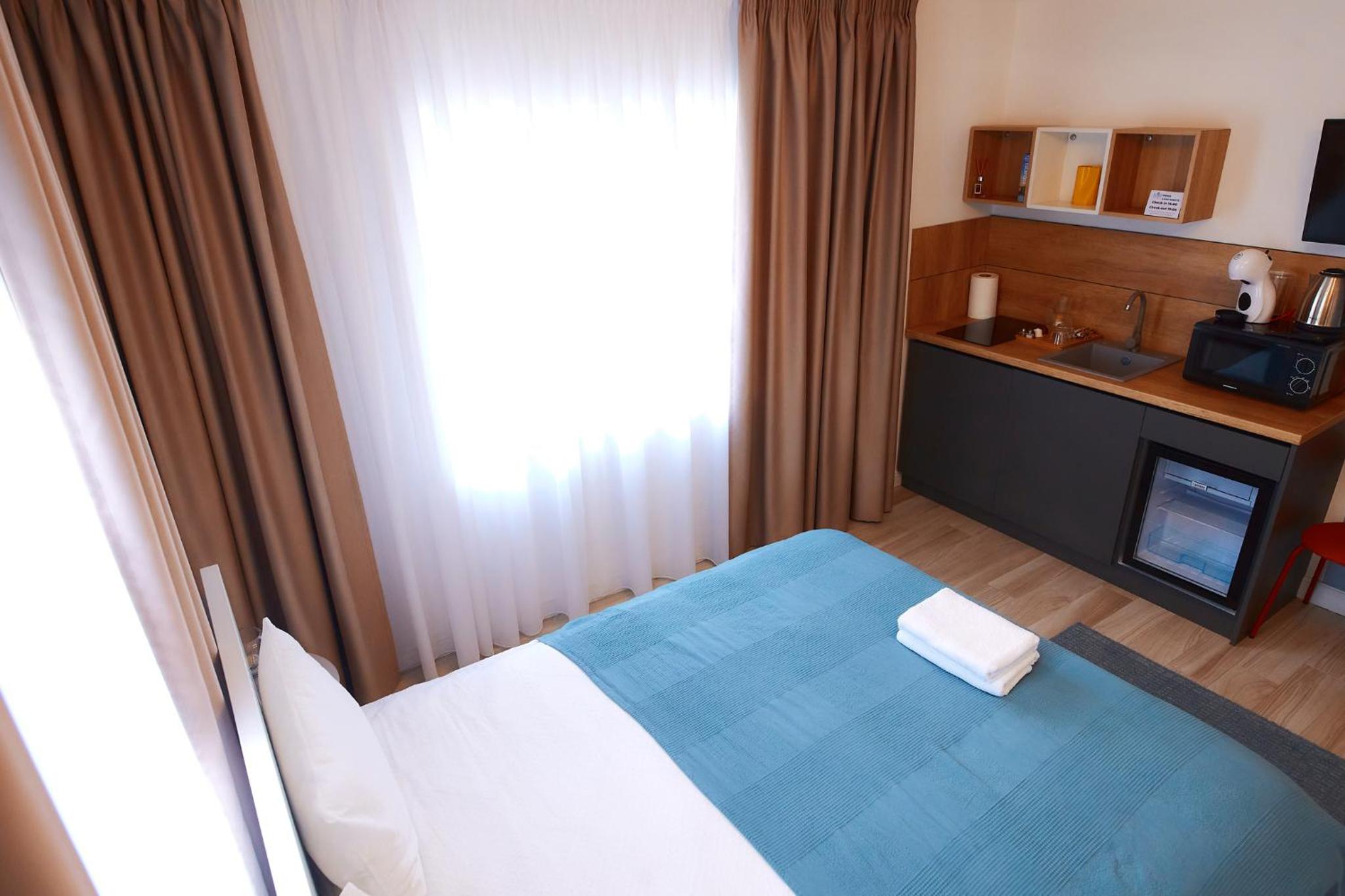 PRIMA APARTMENTS