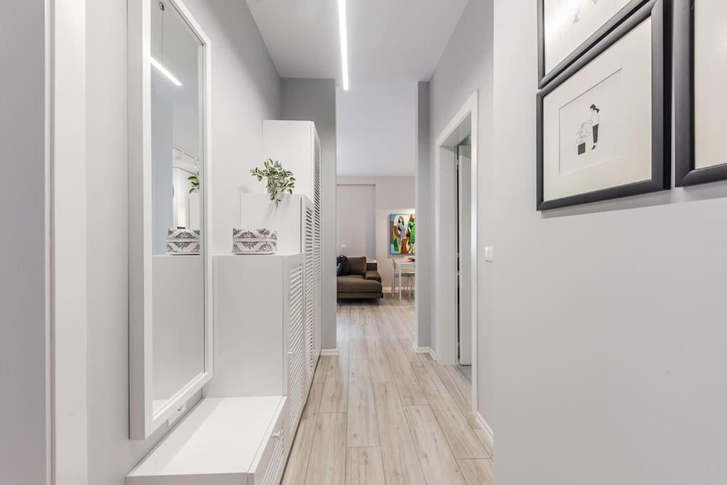 The Funky Apartment by PikHost
