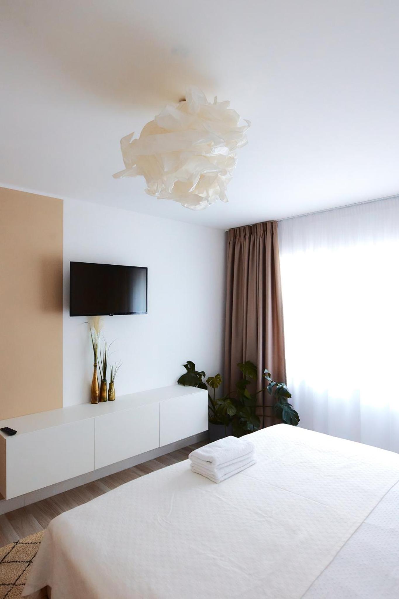PRIMA APARTMENTS