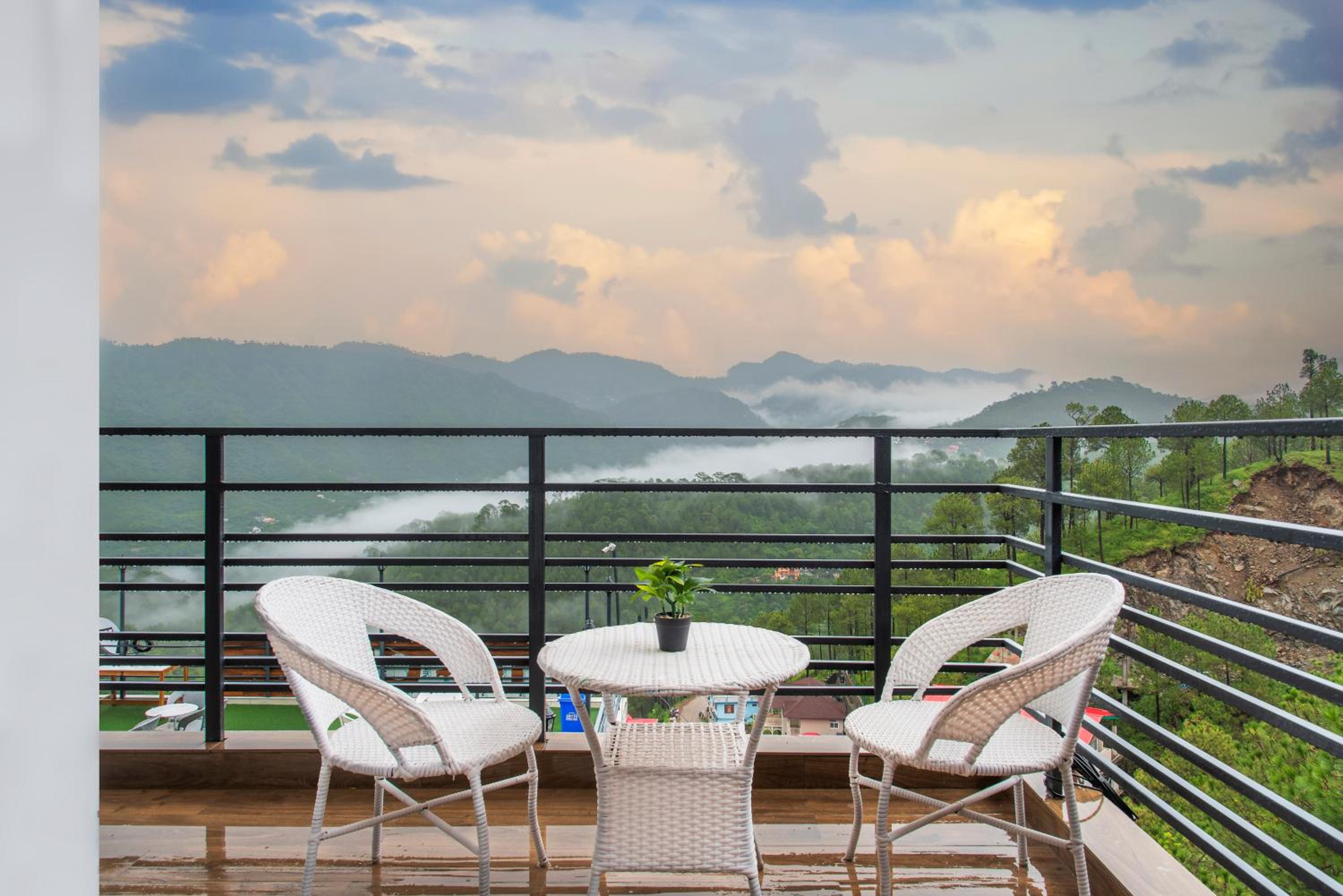 balance & terrace