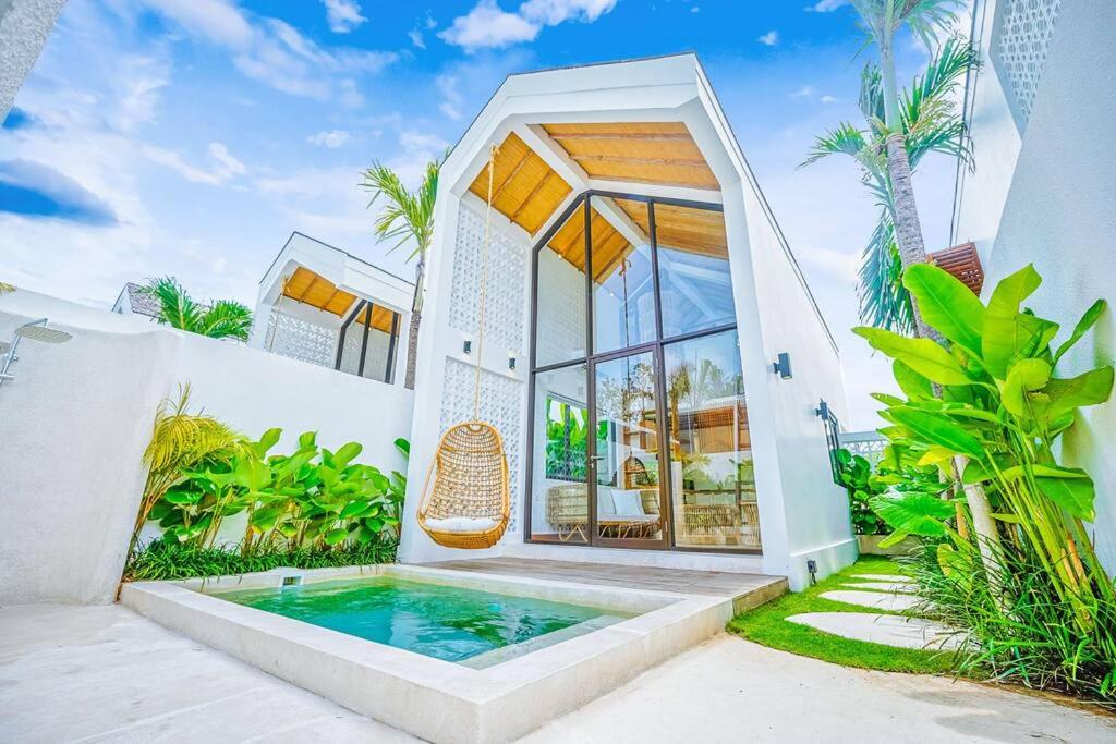 Tiny Villa Nyanyi - Architectural House 4 mins from Beach