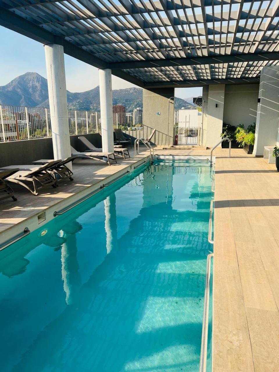 Moderno departamento vanguardista en el corazón de Las Condes