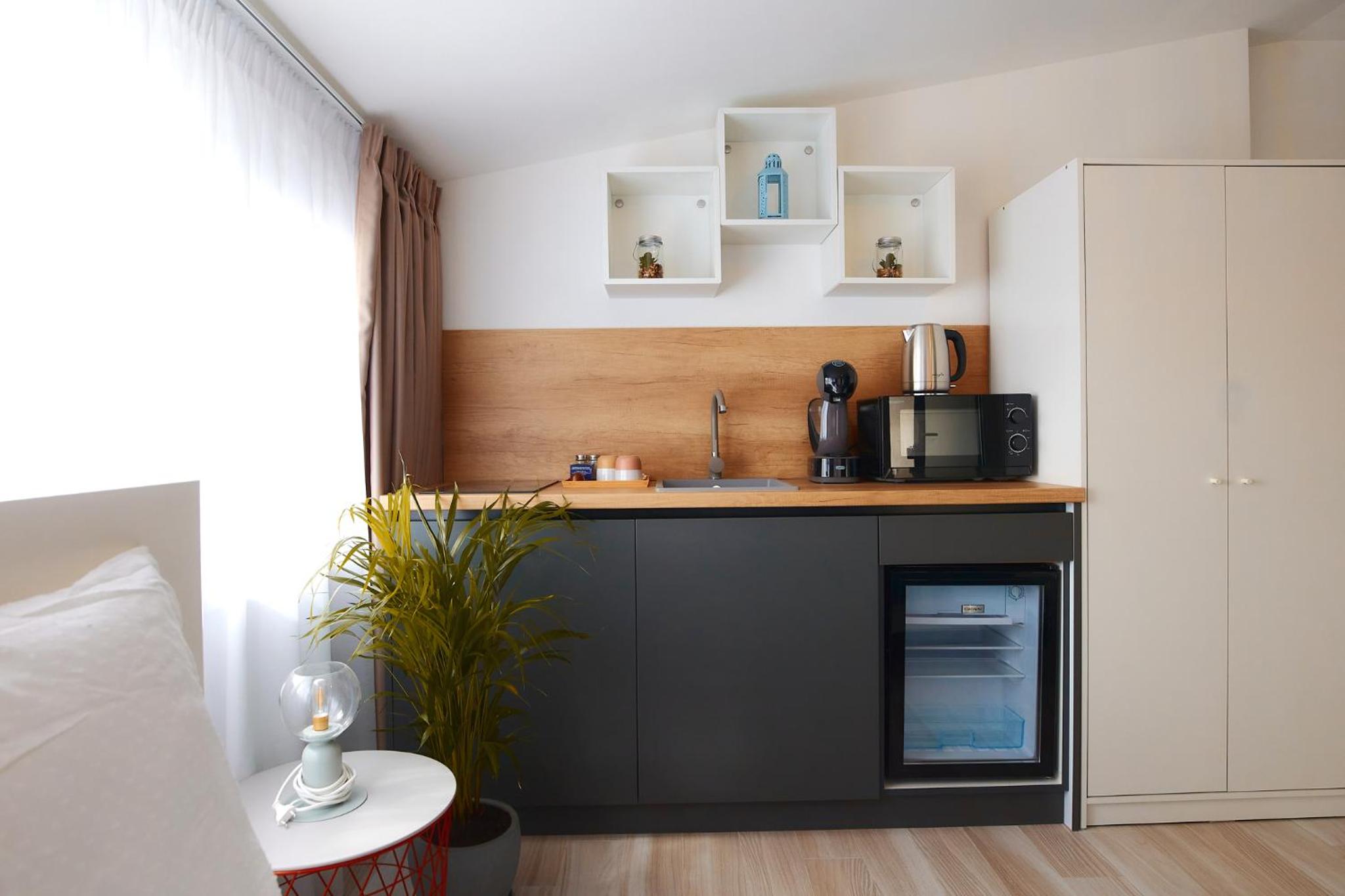 PRIMA APARTMENTS