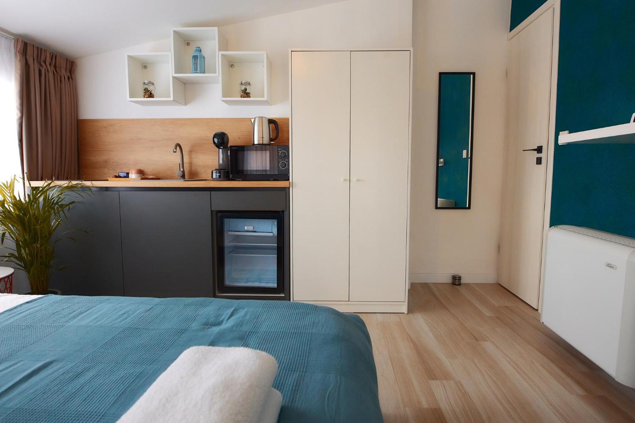 PRIMA APARTMENTS