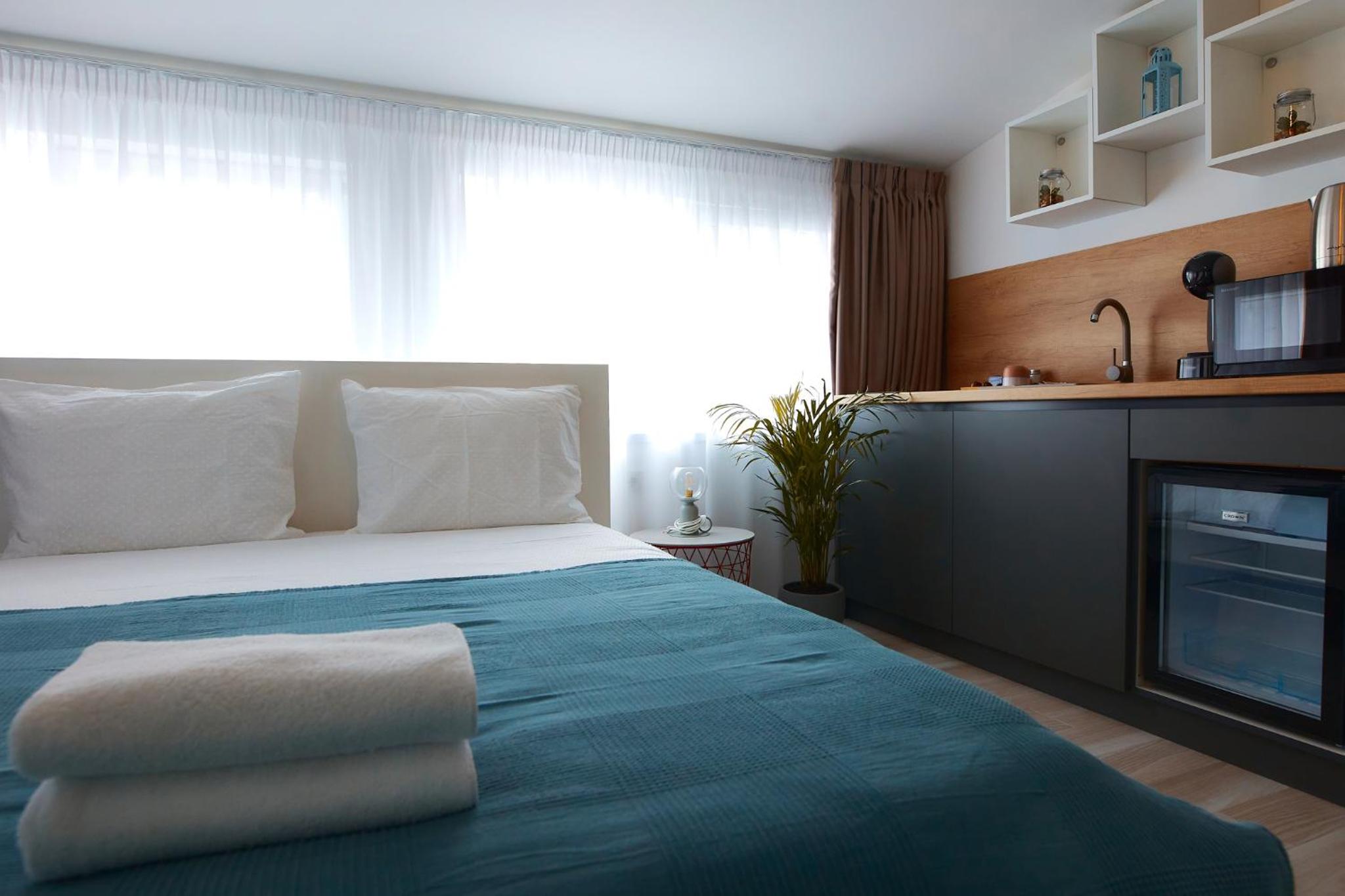 PRIMA APARTMENTS