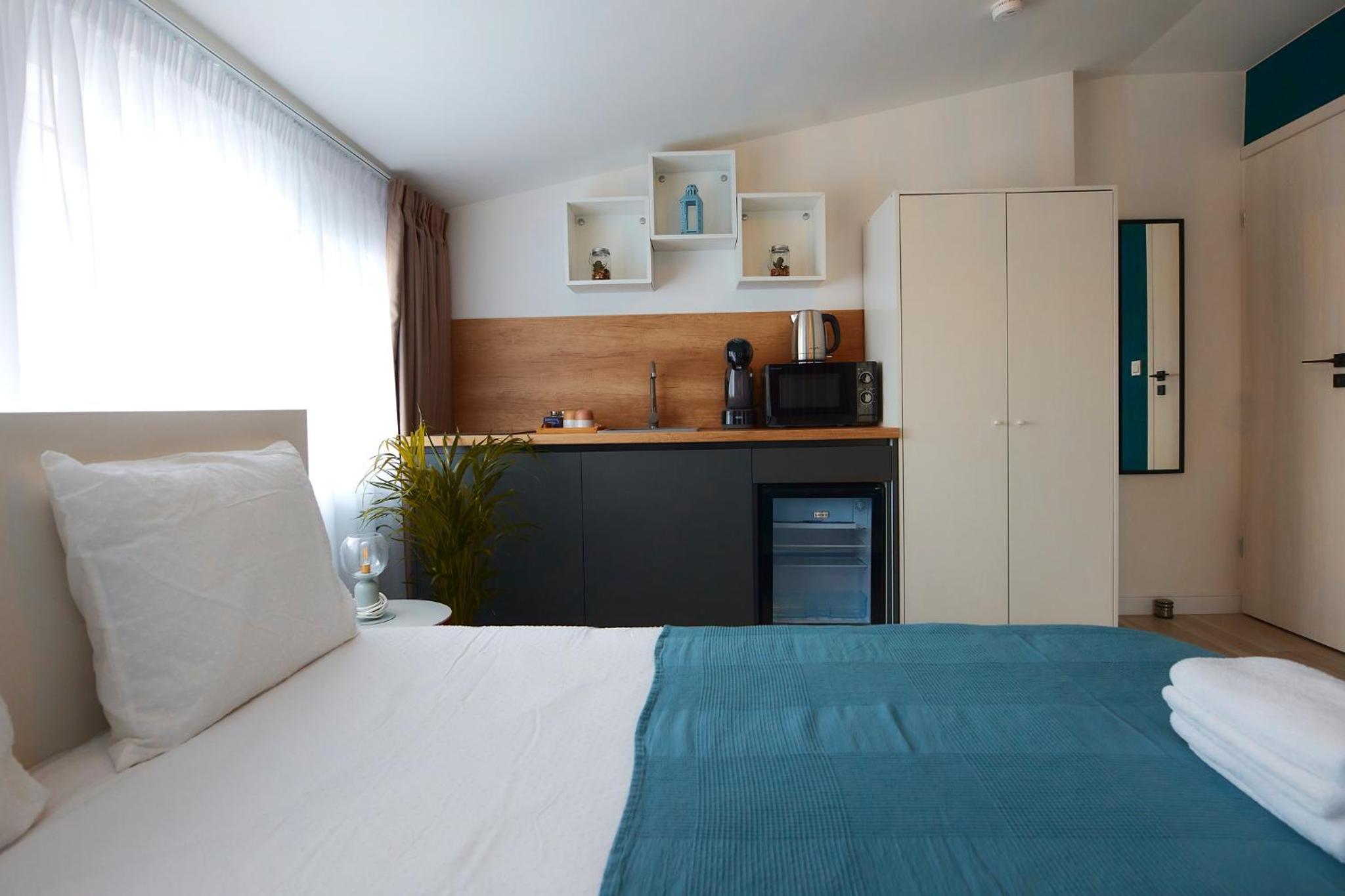 PRIMA APARTMENTS