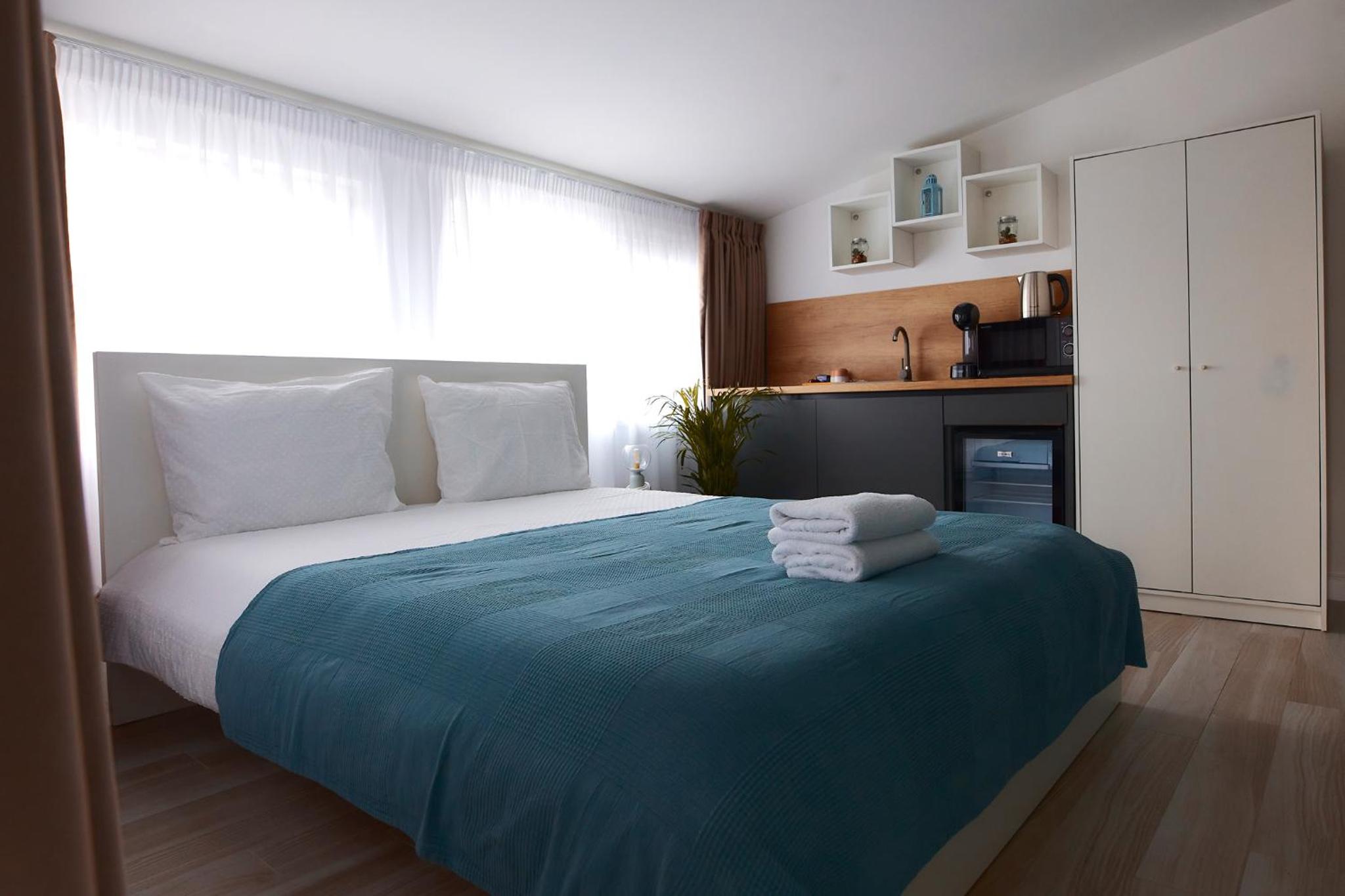PRIMA APARTMENTS