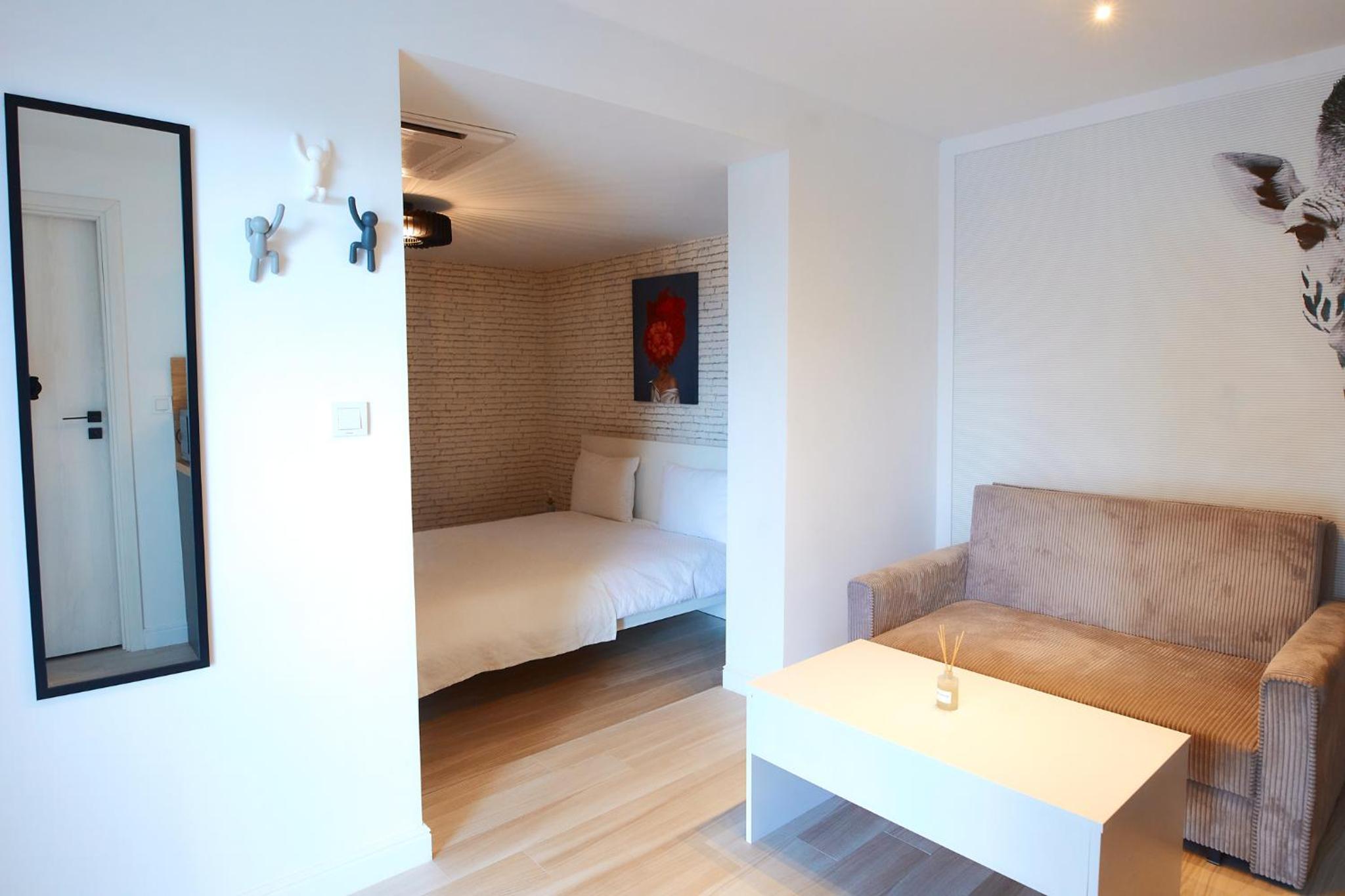 PRIMA APARTMENTS