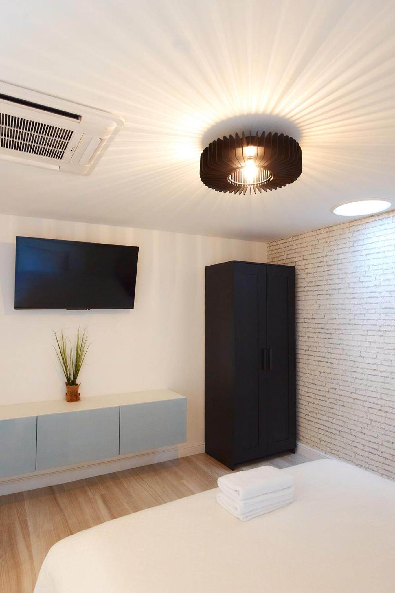 PRIMA APARTMENTS