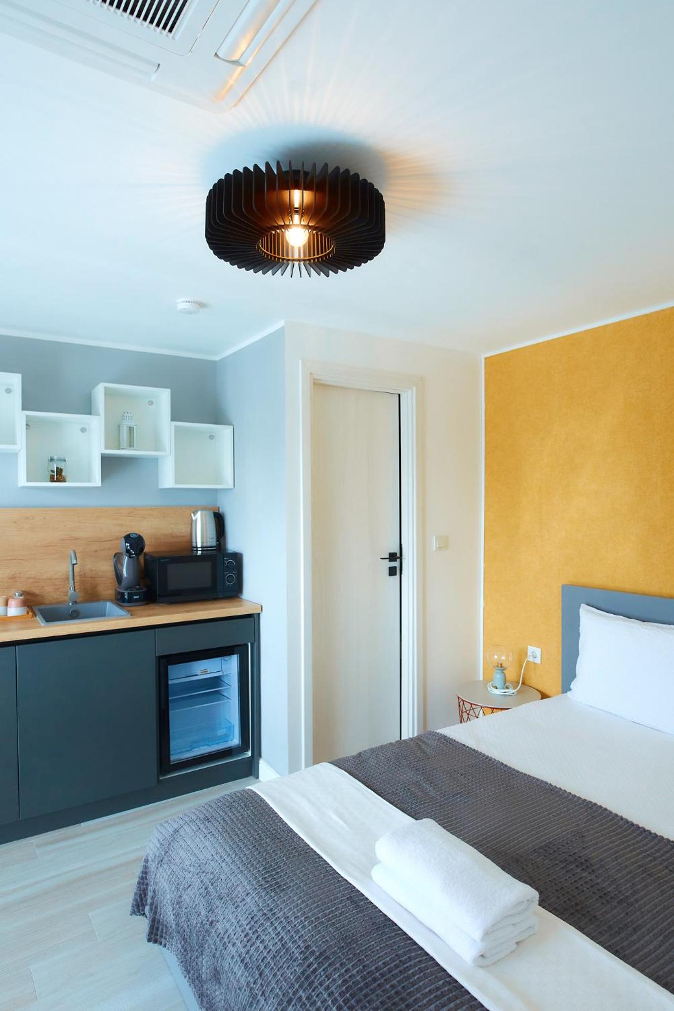 PRIMA APARTMENTS