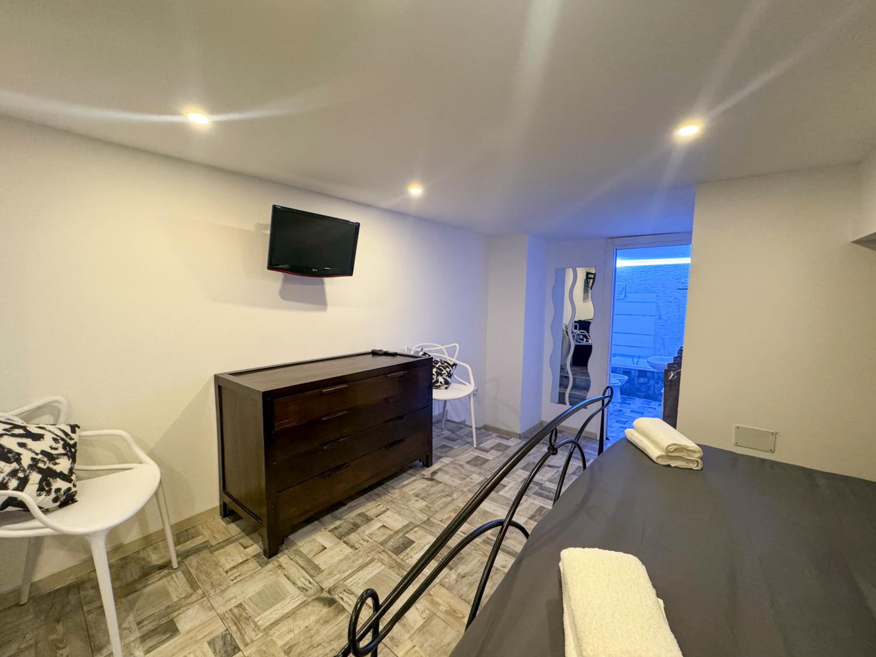 hotel room