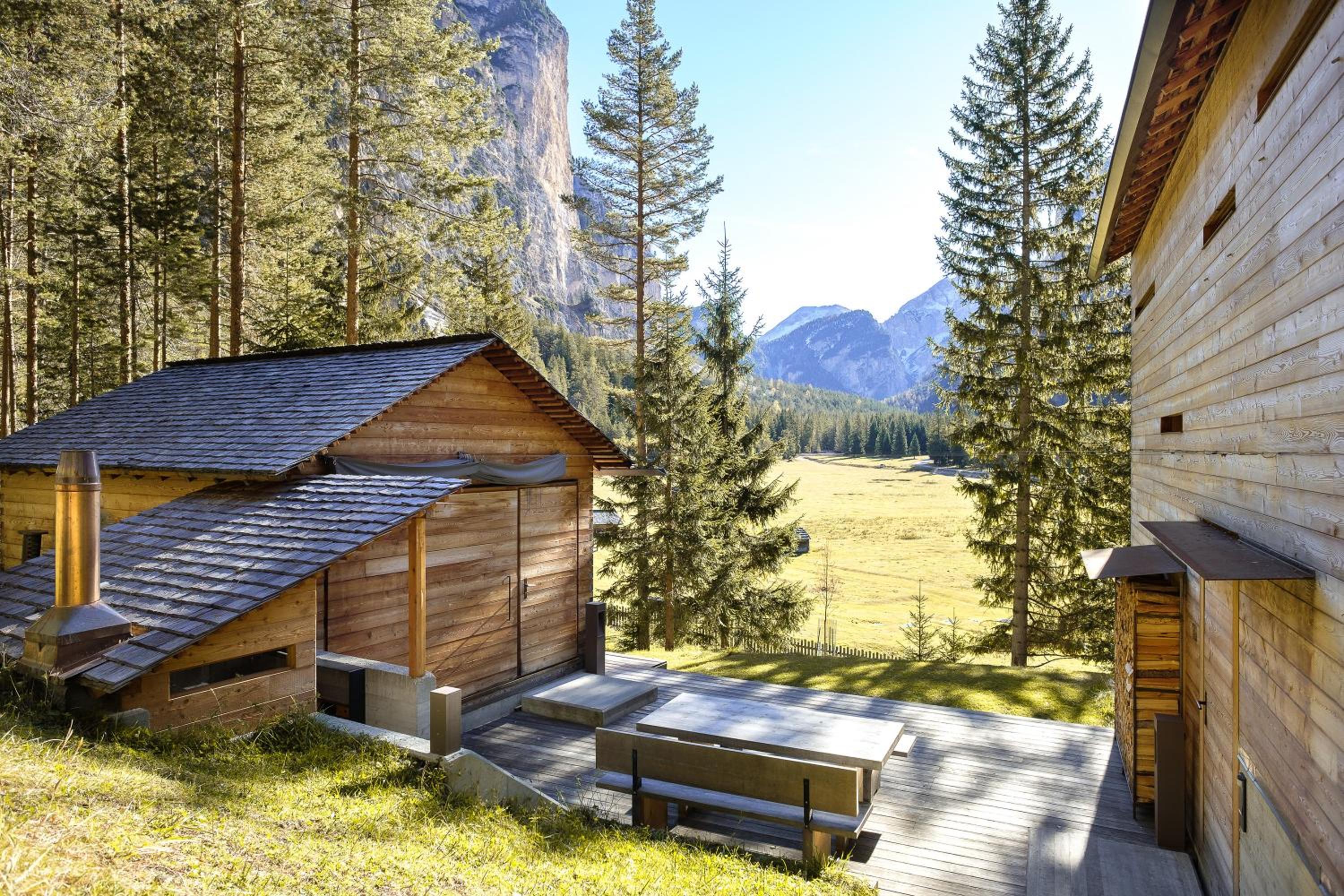 Mountain Lodge Tamersc view 5