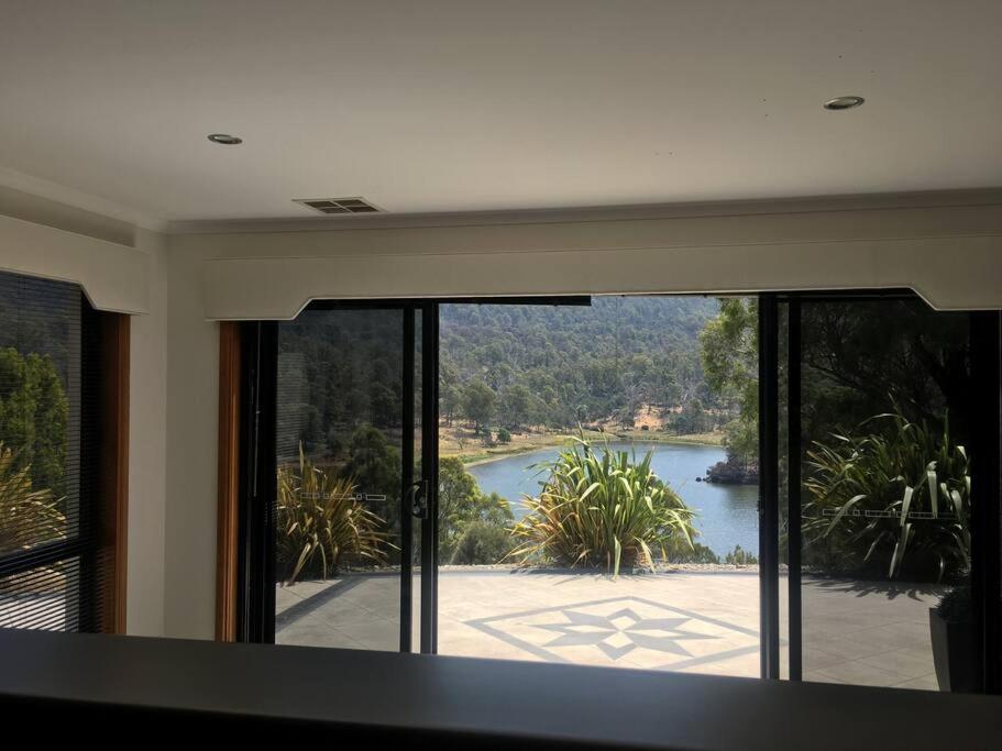 Blackstone Lakeside 4 Bedrooms 2 Bathrooms
