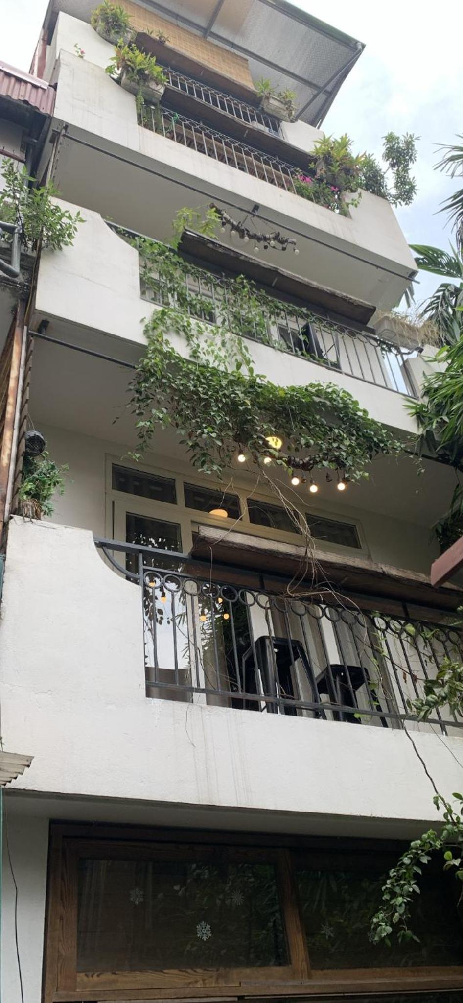 HIDDEN GEM*HEART of THE OLD QUARTER*5BR*FULL HOUSE