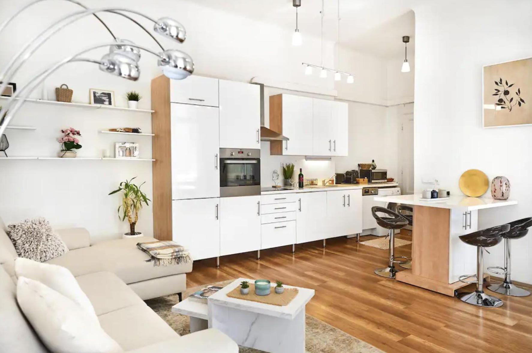 Peach Nest Apartment