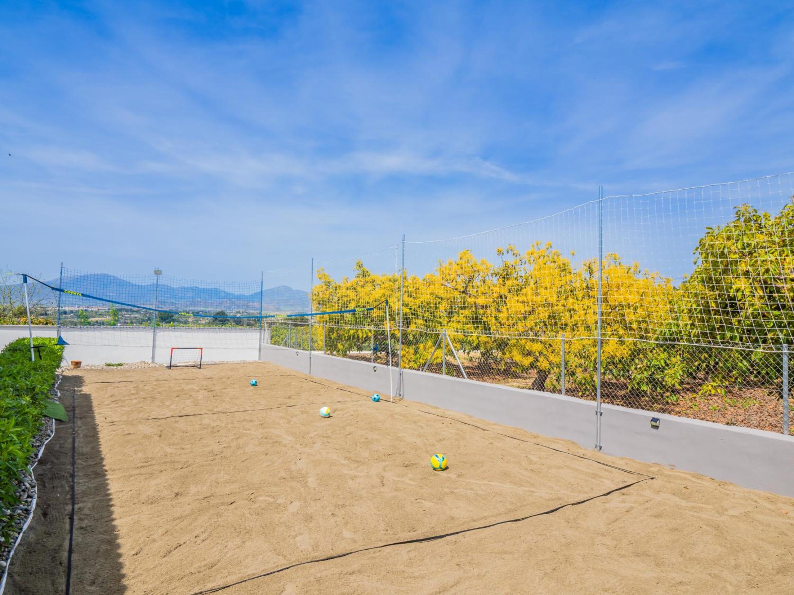 Cubo's Villa Marifran