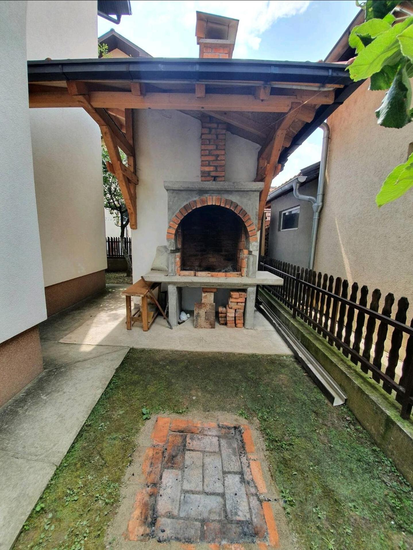 Apartments D&S Bajina Basta with barbicue view 3
