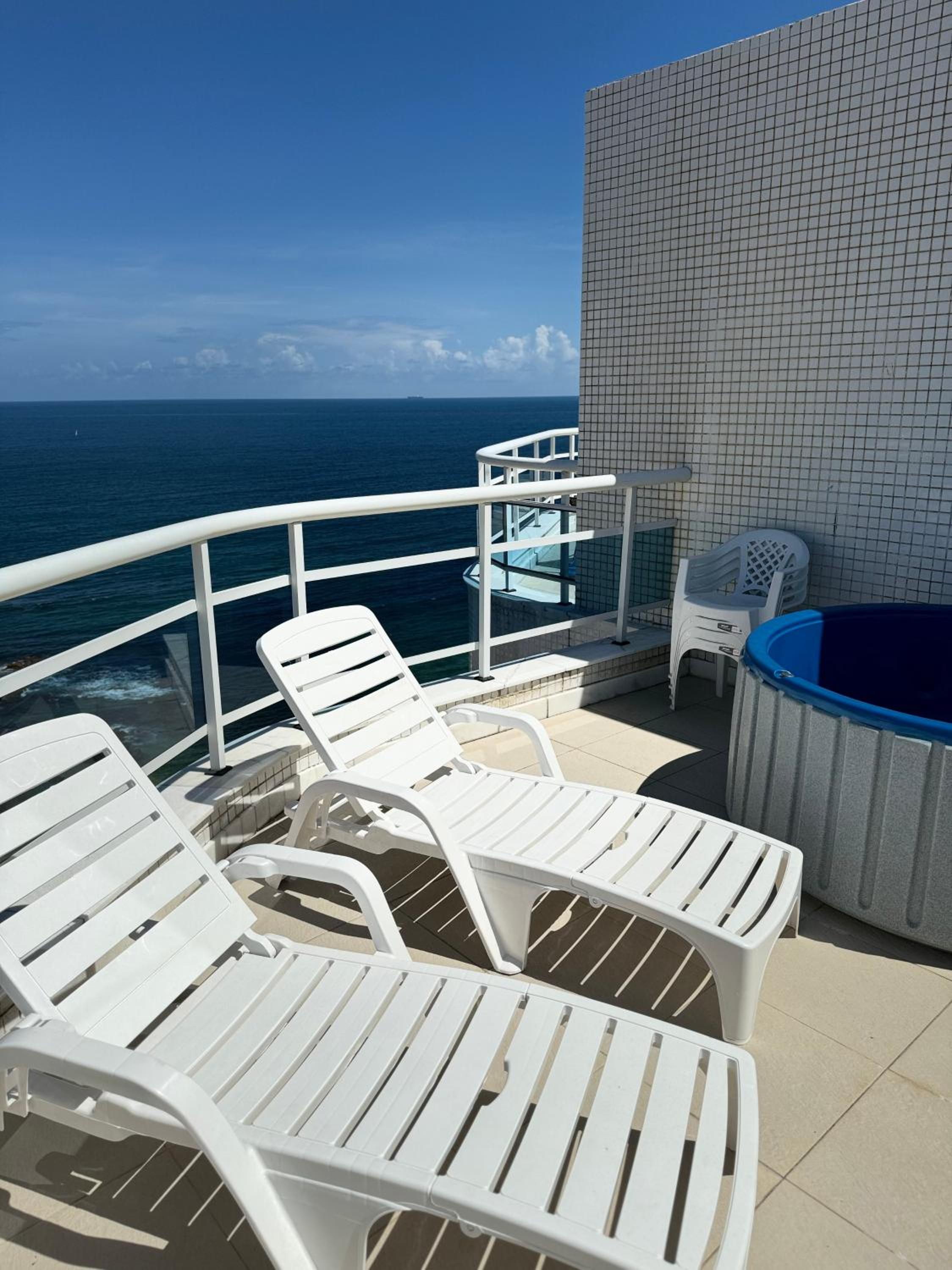 Cobertura Duplex Com Vista Mar!