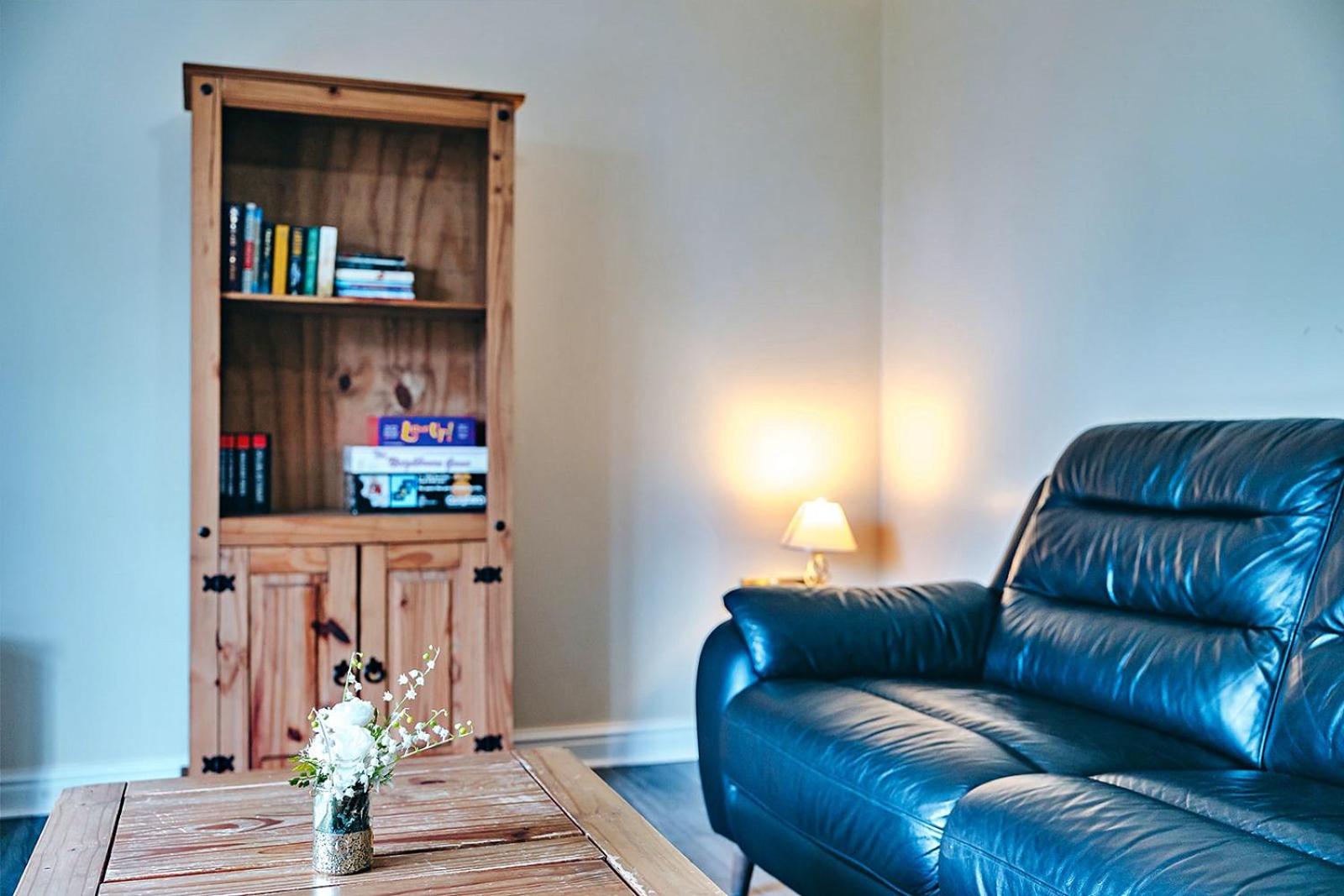 Finest Retreats - Netley Hall - Honeysuckle view 5