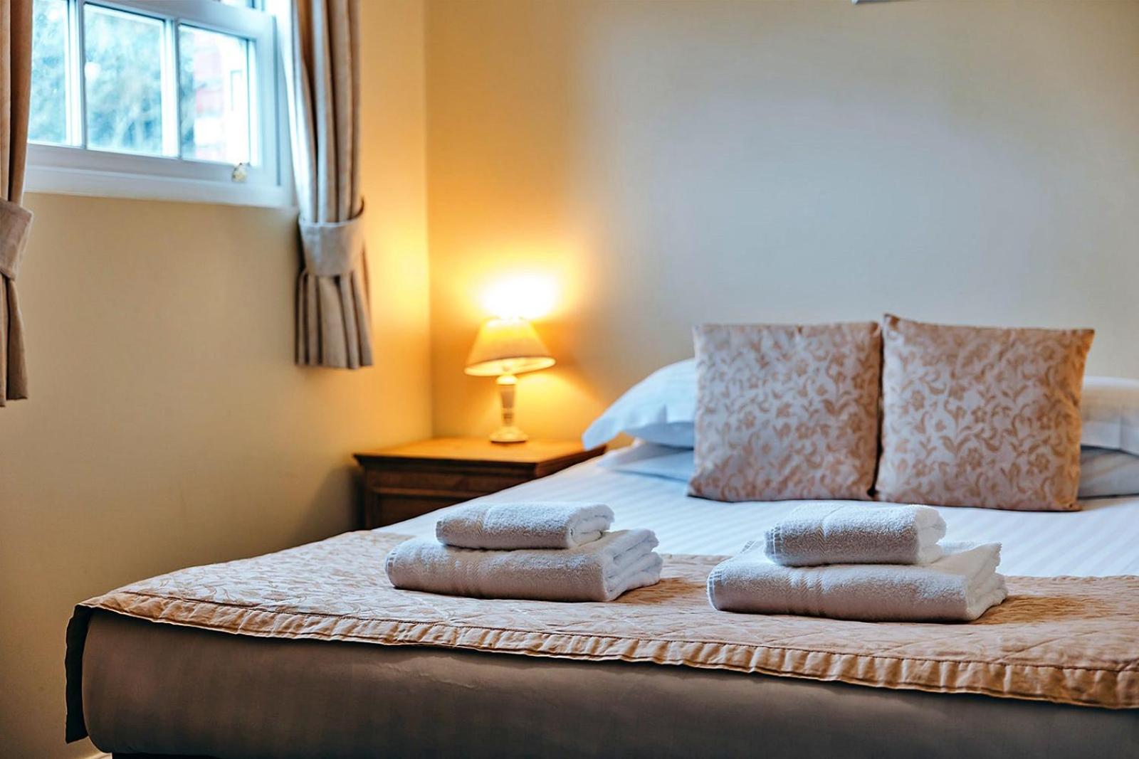 Finest Retreats - Netley Hall - Jasmine view 4