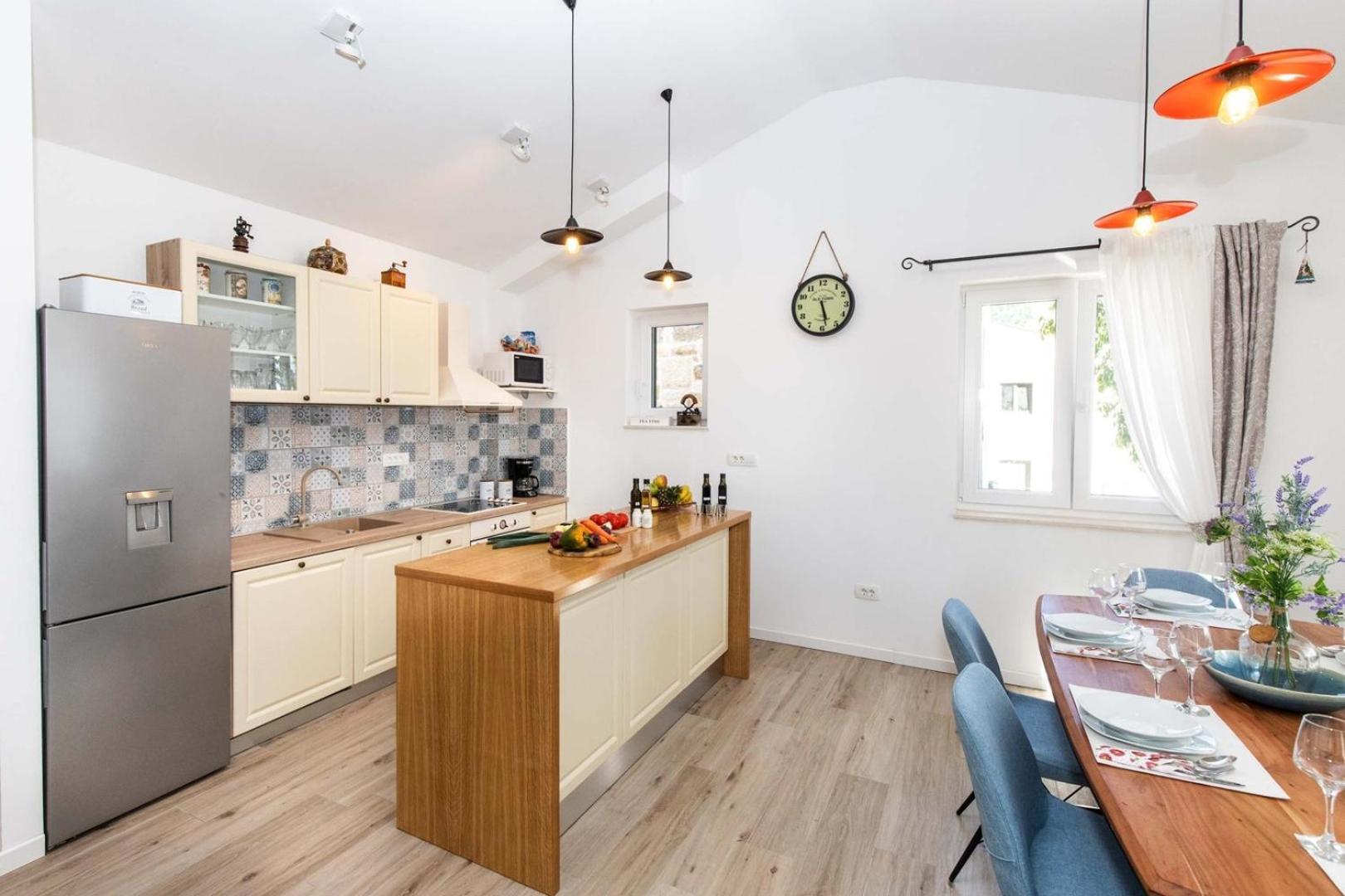 VILLA B2B with heated pool and panoramic sea views view 5