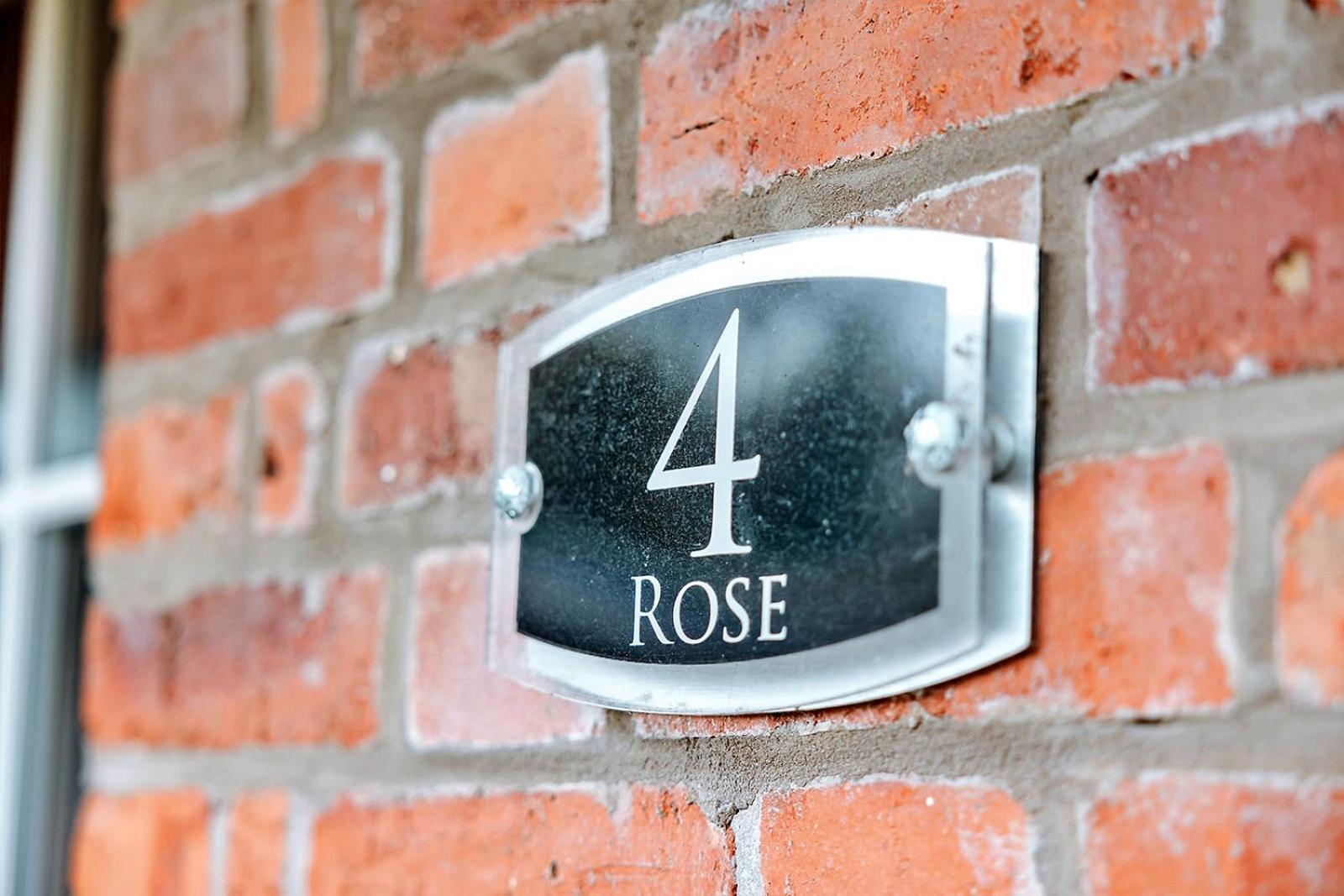Finest Retreats - Netley Hall - Rose view 4