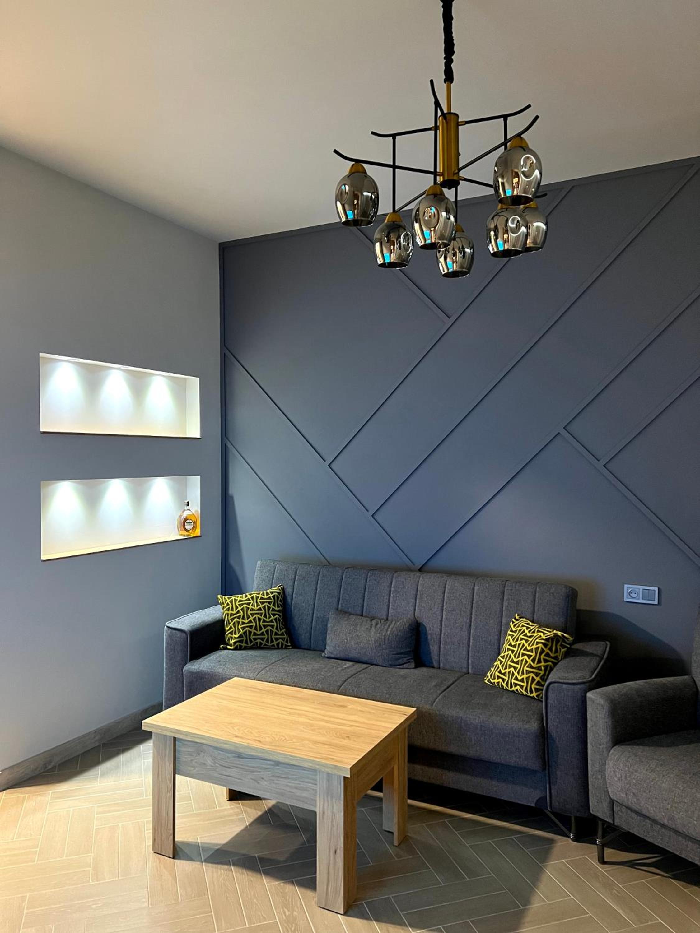 Modern Family Comfort: Yerevan/Wi-Fi, Balcony, AC