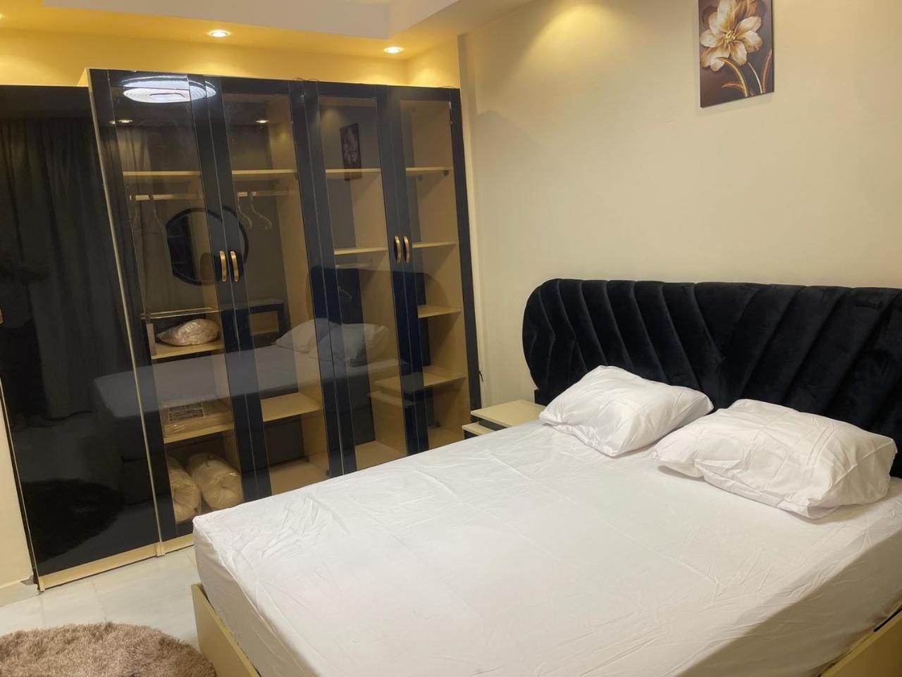 Luxurious VIP apartment in MadinatyB6