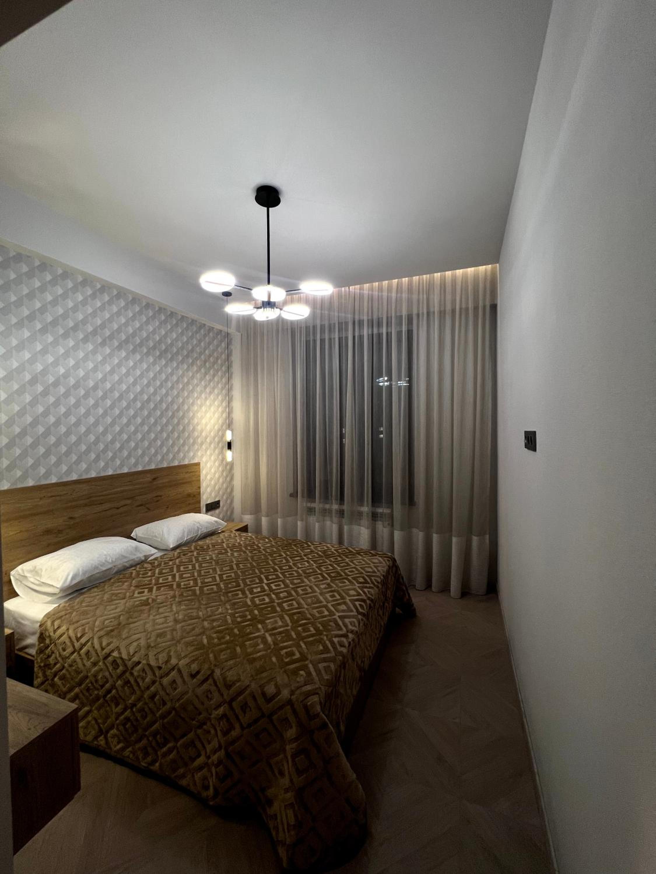 Modern Family Comfort: Yerevan/Wi-Fi, Balcony, AC