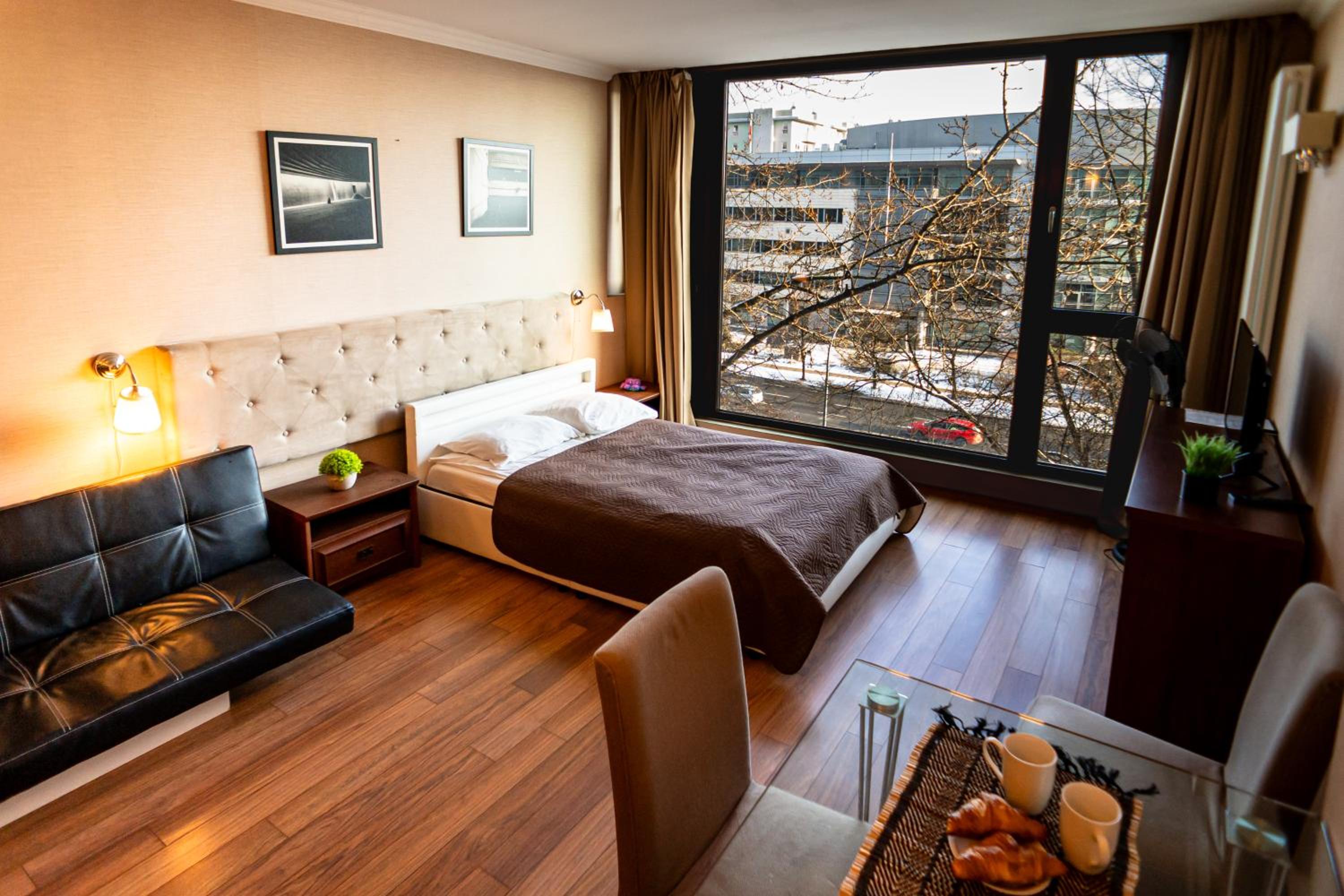 Triton Apartments in Warsaw view 5