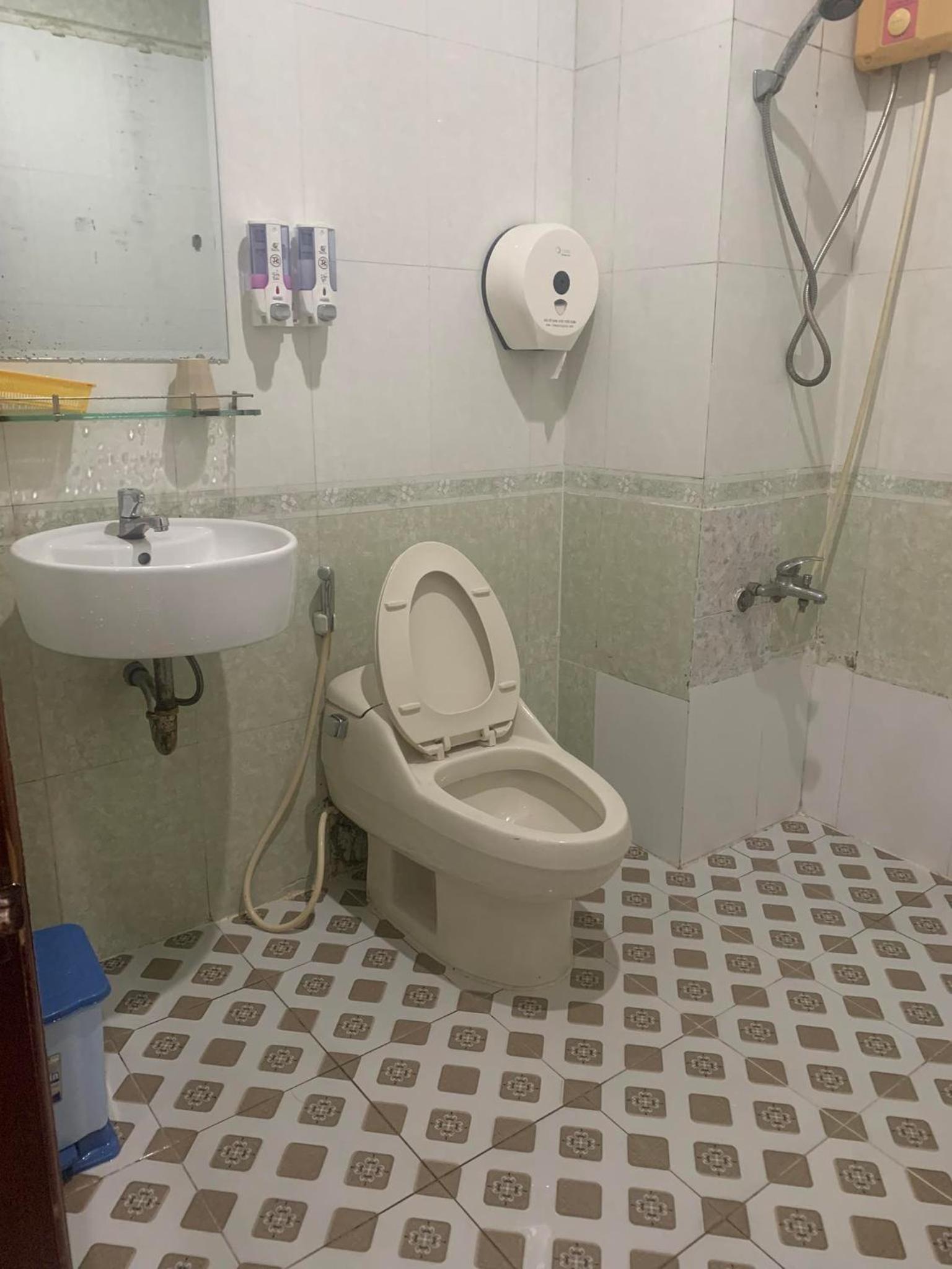 Khách sạn Ánh Nguyệt 1