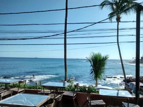 AP em Ondina em frente a praia