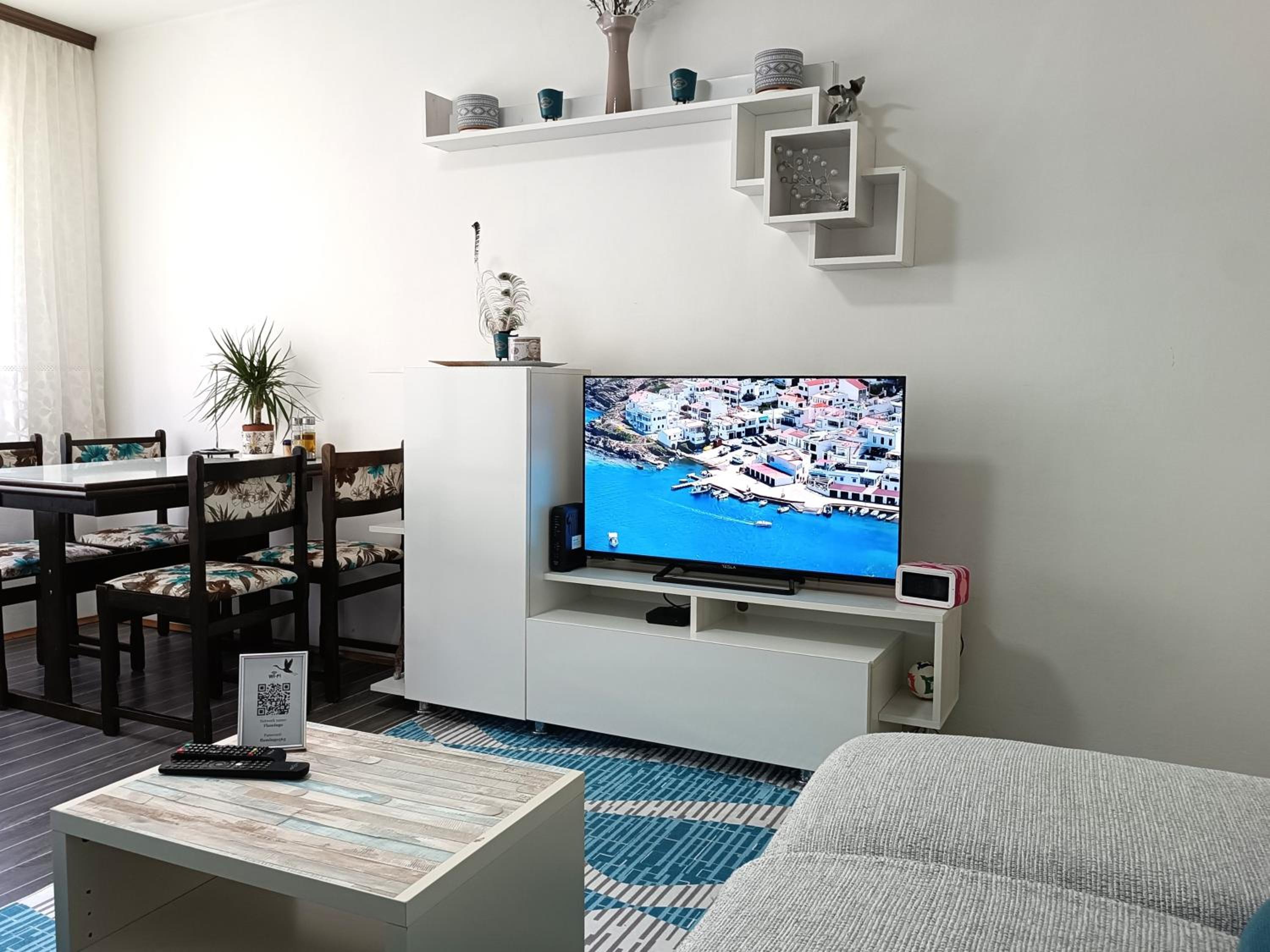 Flamingo 365 - near city center with free parking
