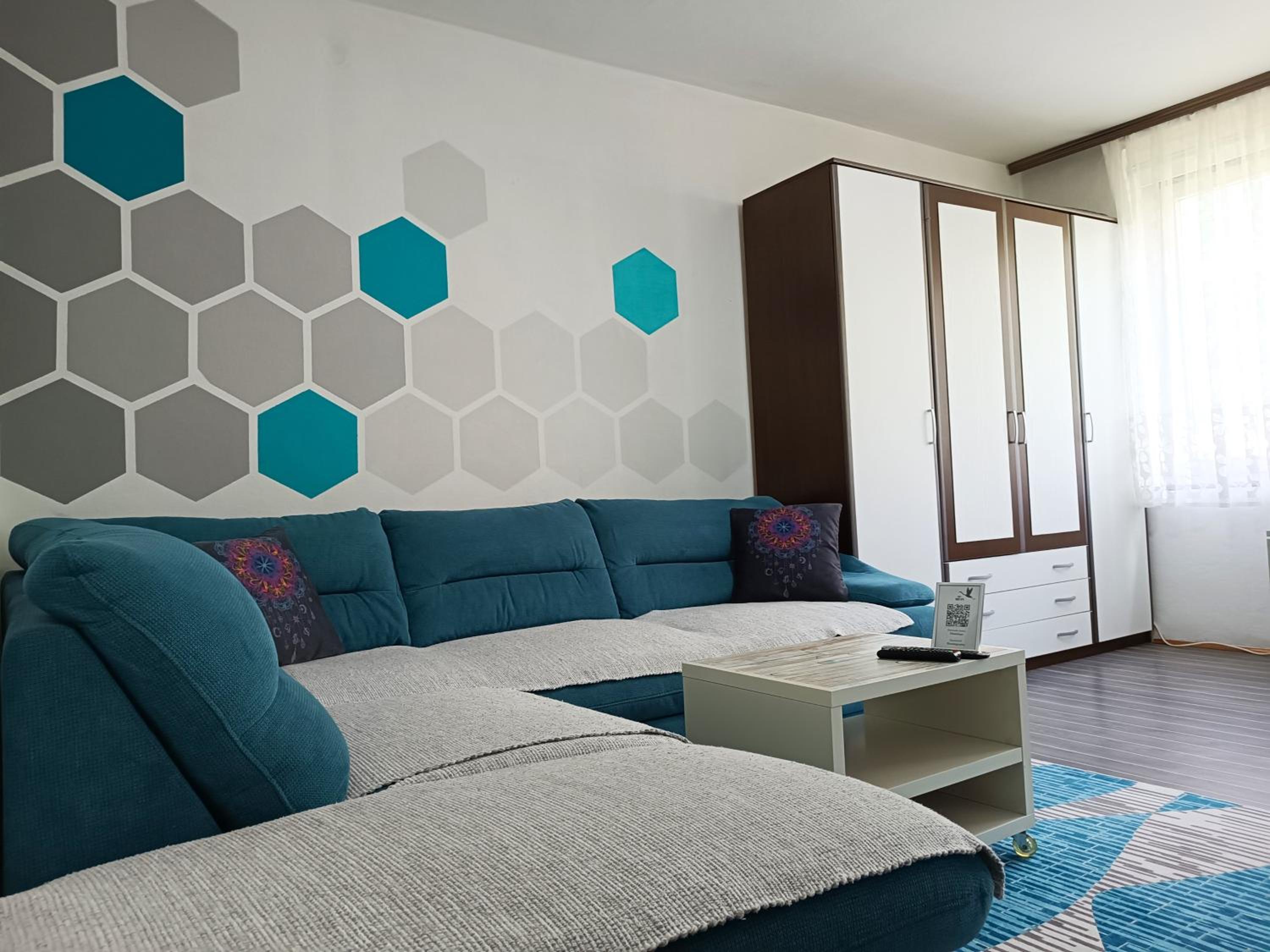 Flamingo 365 - near city center with free parking