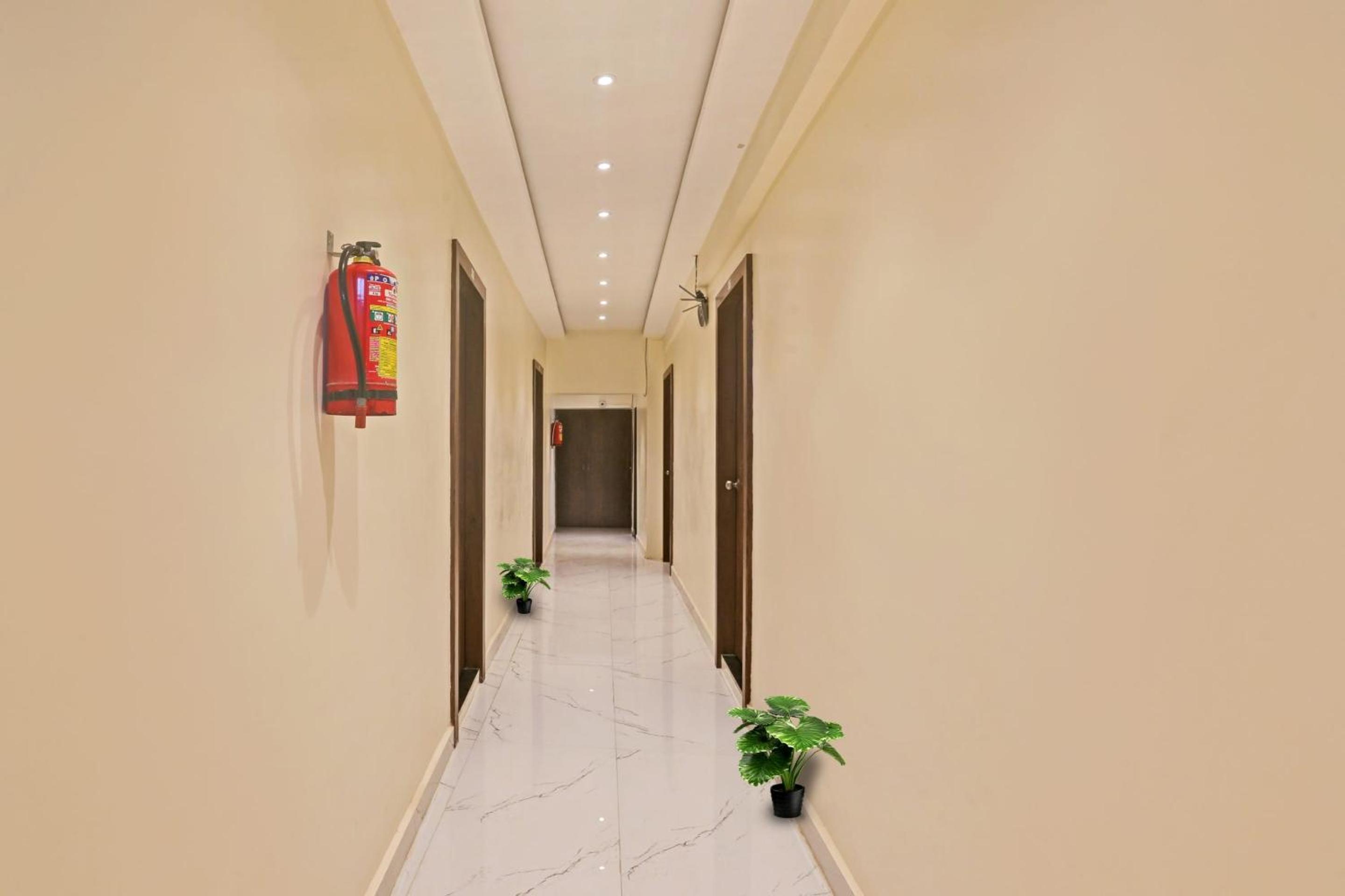 Hotel O Nandi Palace Lodging And Boarding view 2