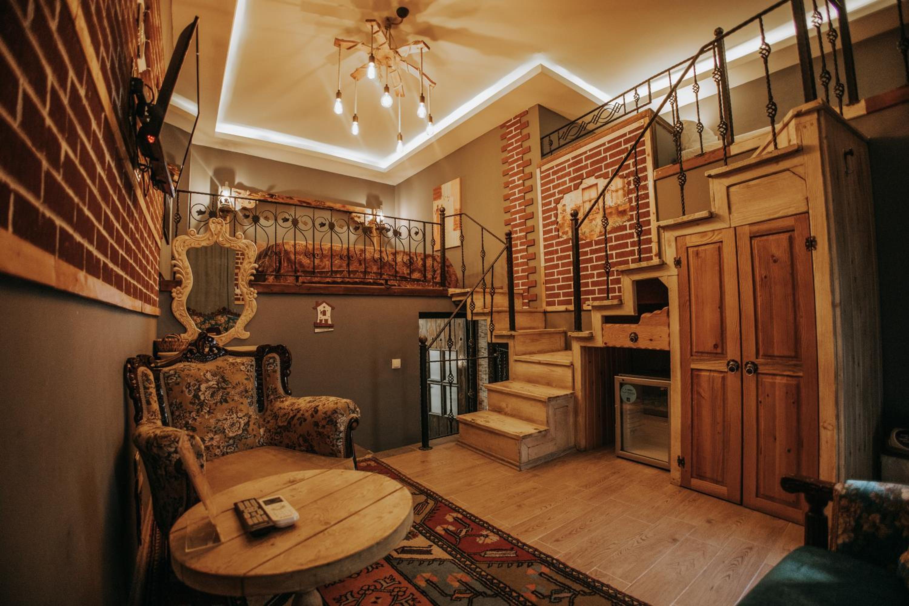 Vintage Cave House Hotel - Image 13