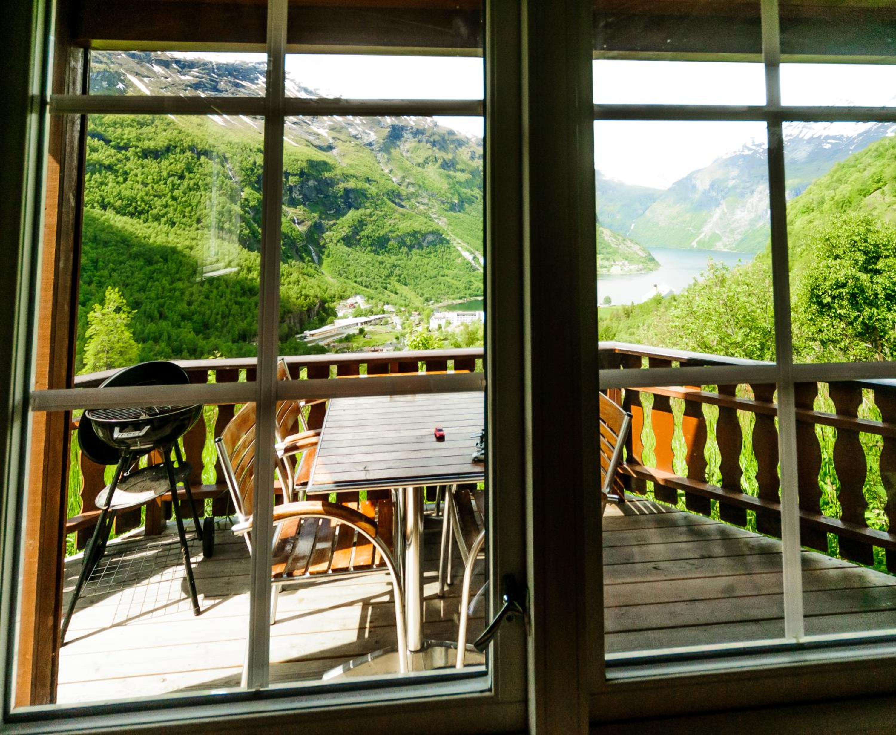 Fossen Accommodation view 5