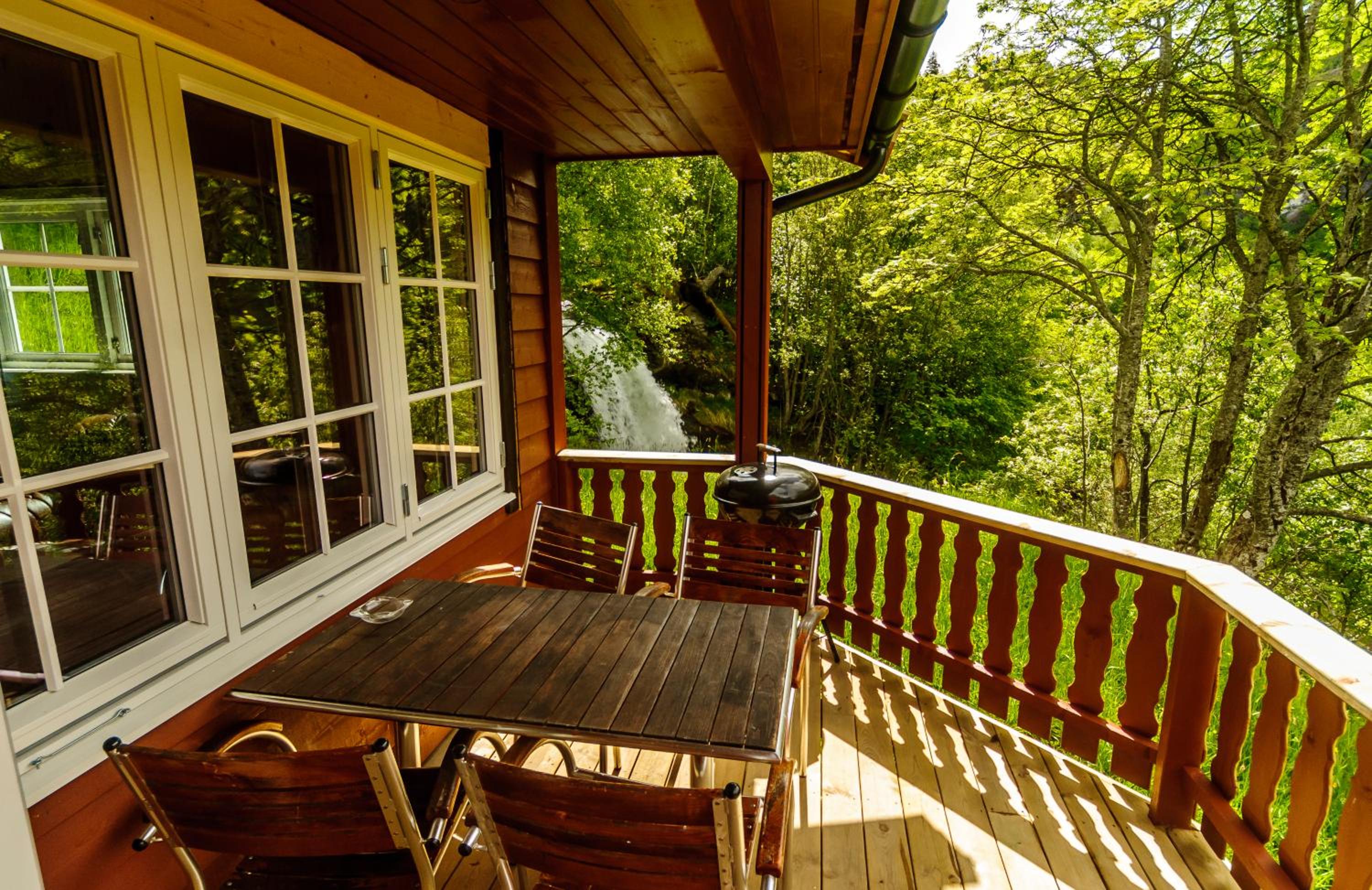 Fossen Accommodation view 2
