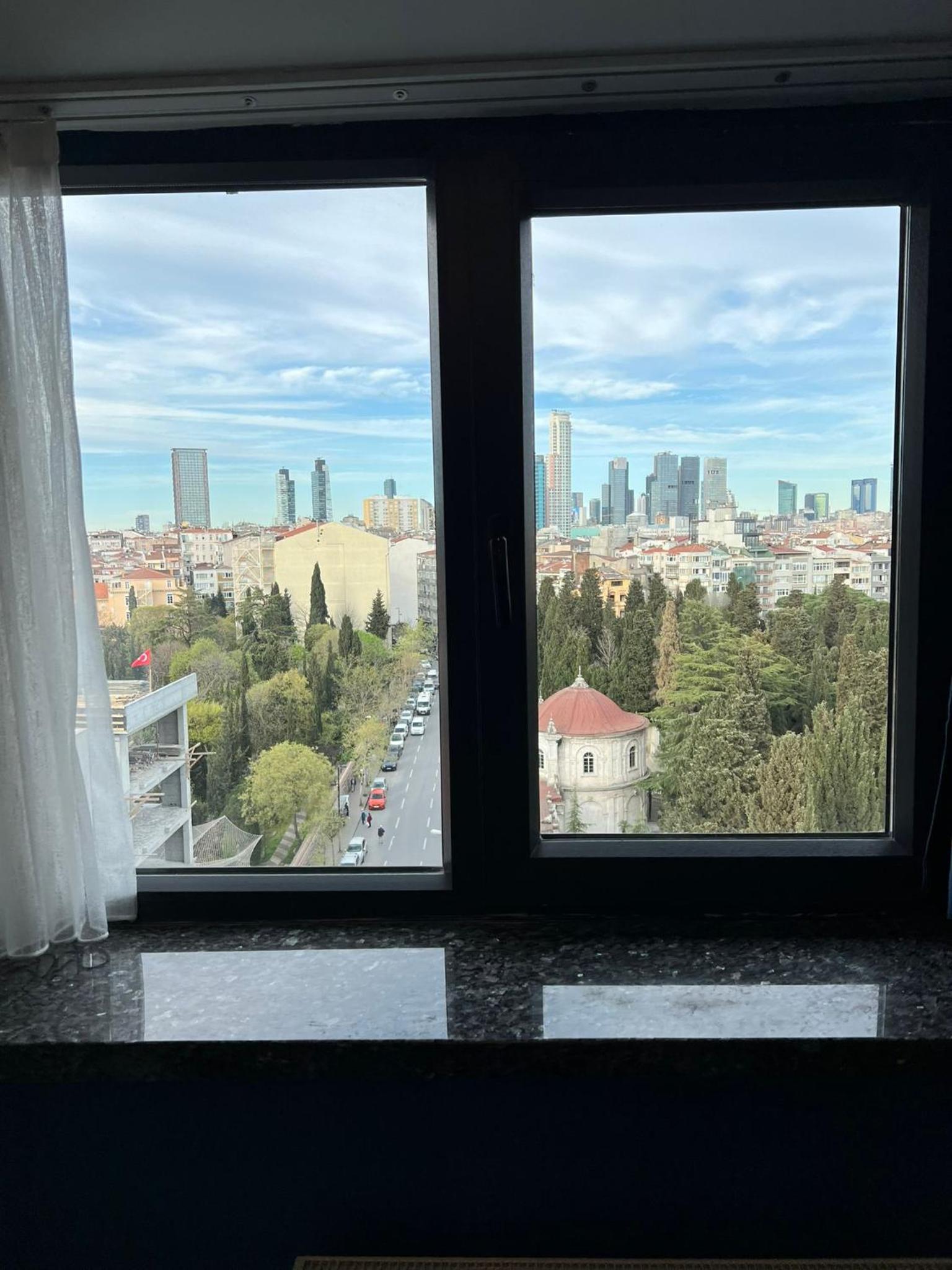 The Blue Suites - Image 8