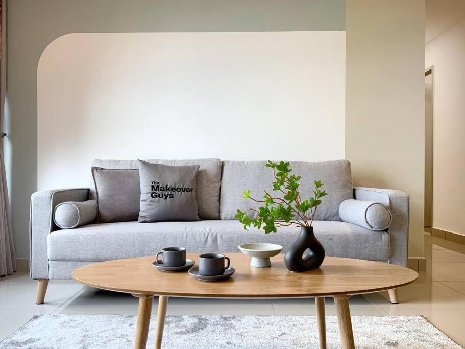 M Vertica Scandi by Veridian Suites