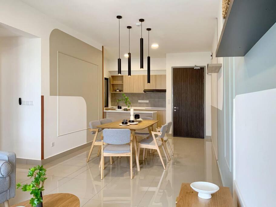 M Vertica Scandi by Veridian Suites