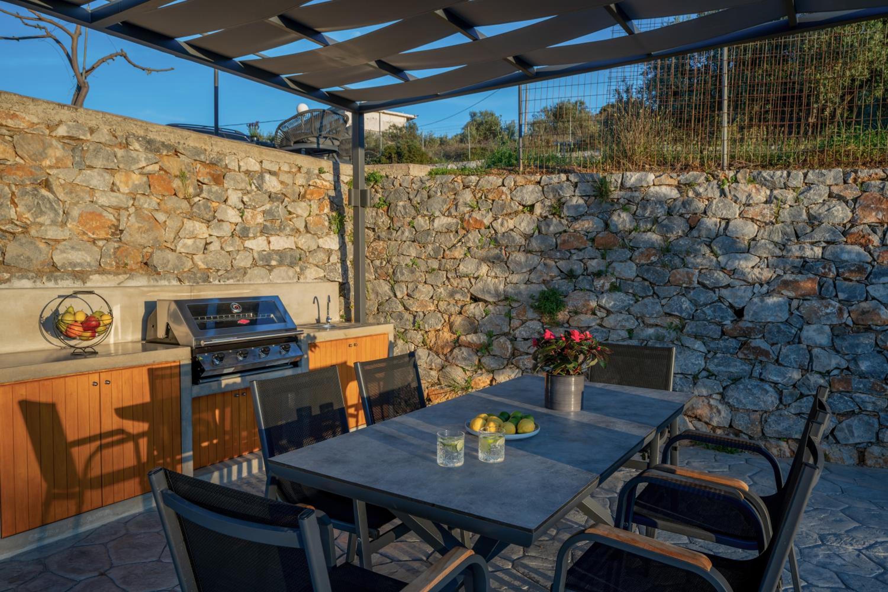 Chrisiis Villa