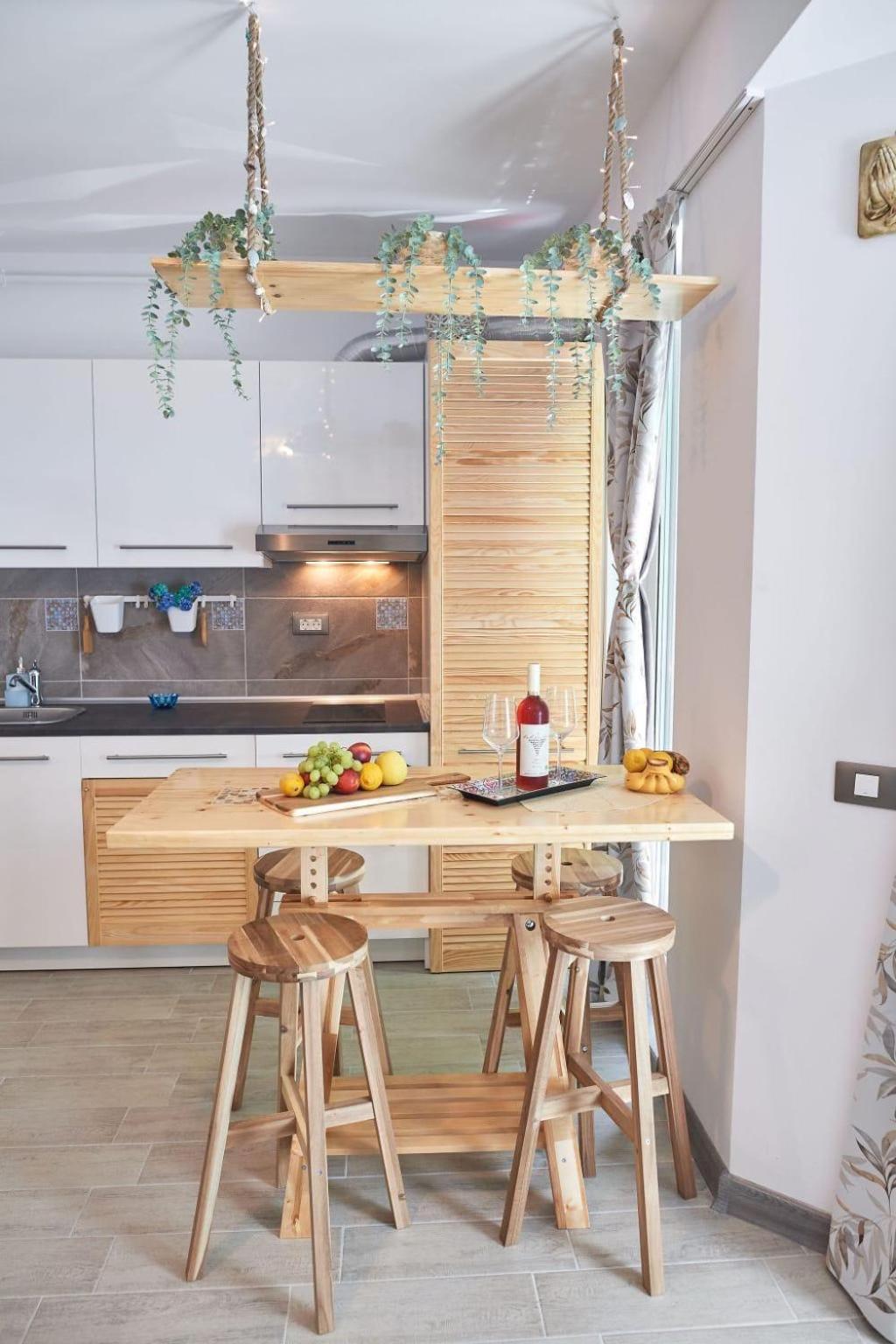 Three Lights Studio by ALZ