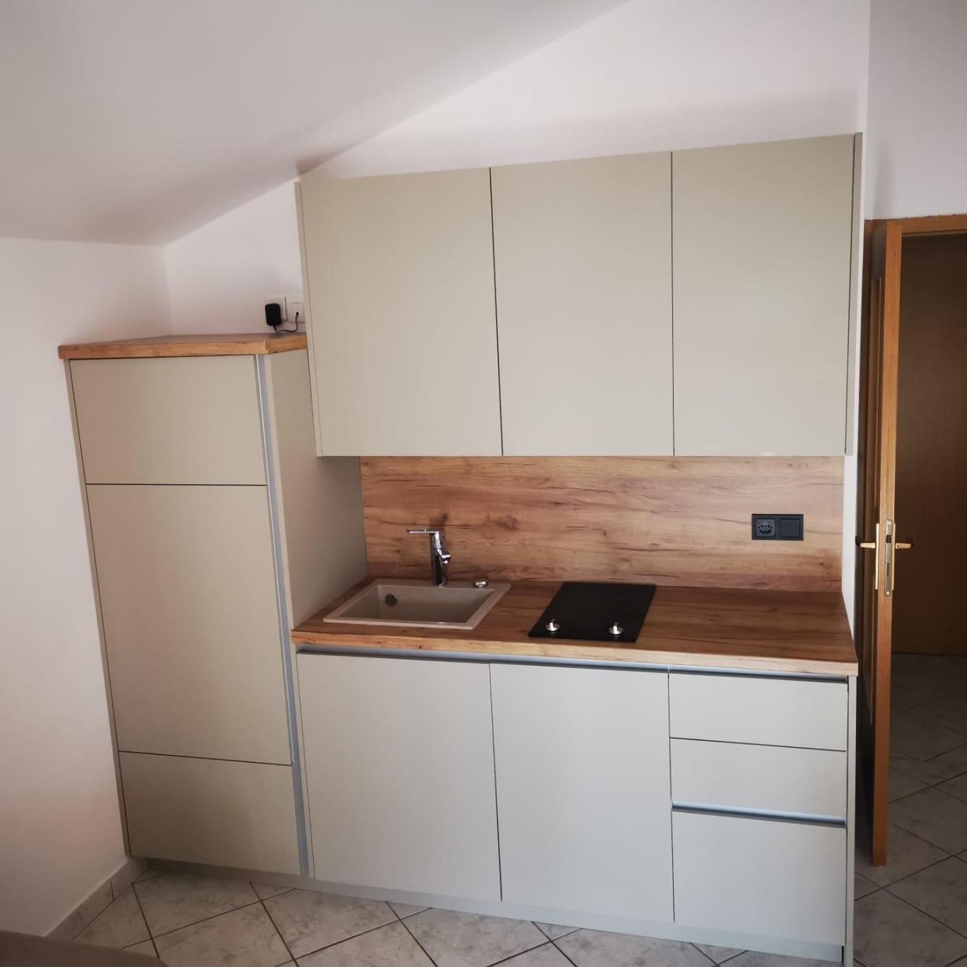 Apartmani kod Lovrića